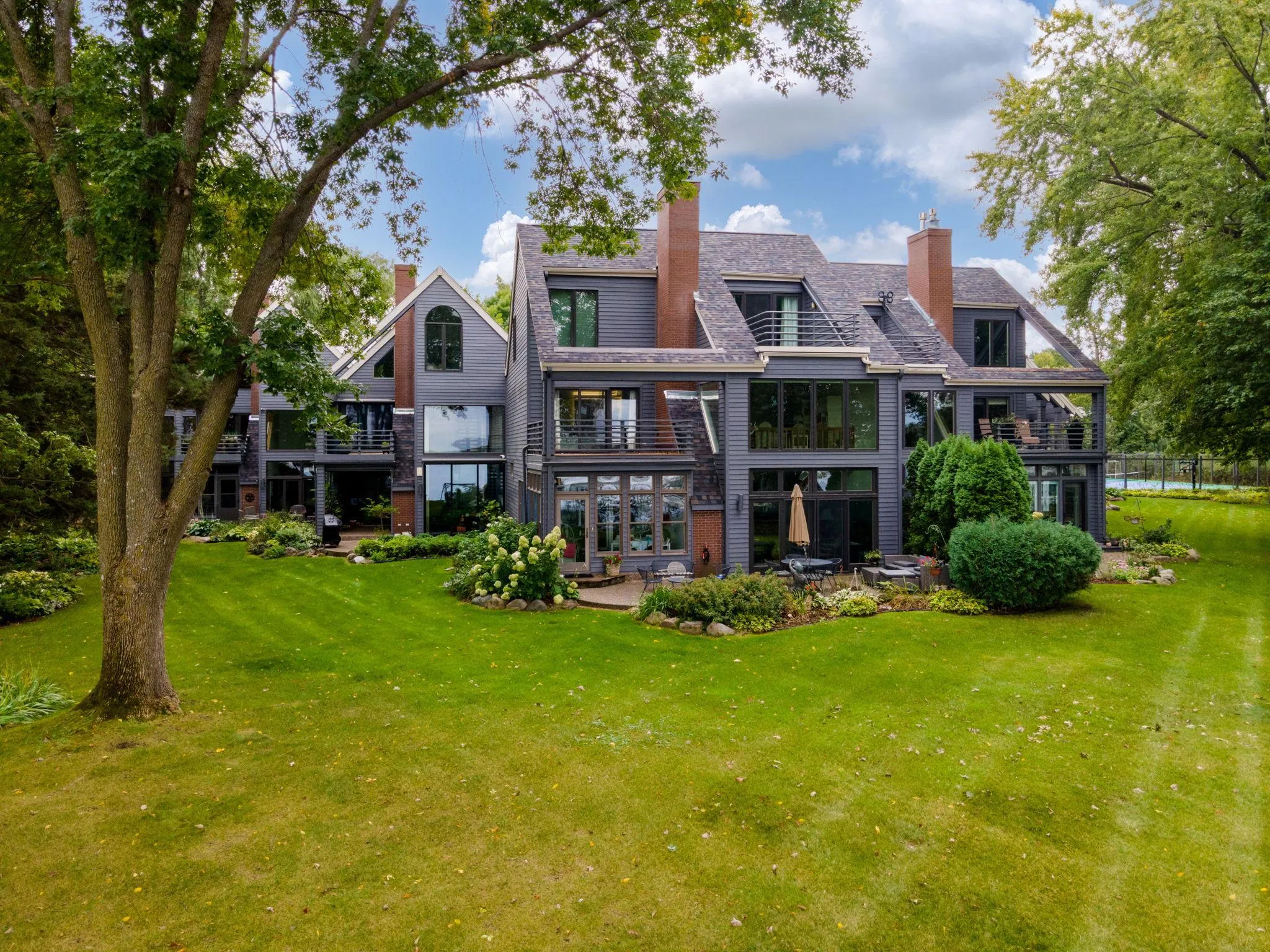 Photo 42 of 6658 Smithtown Road