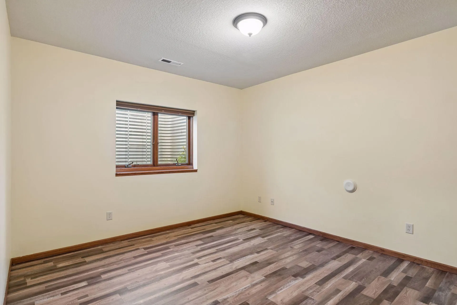 Photo 38 of 1749 110th Avenue