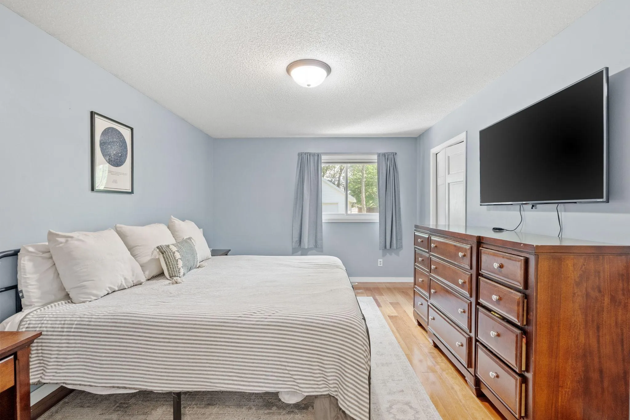 Photo 27 of 40744 Fenian Way