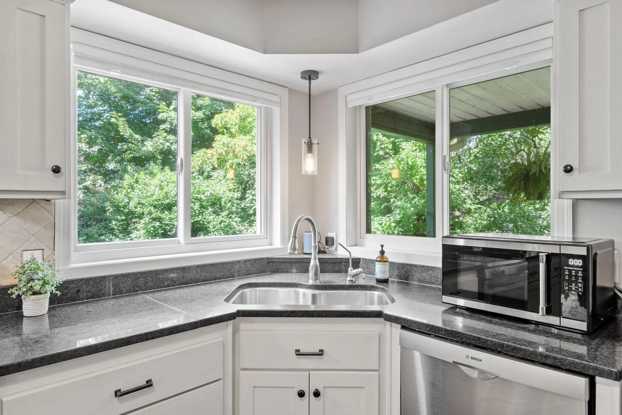 Photo 9 of 40744 Fenian Way