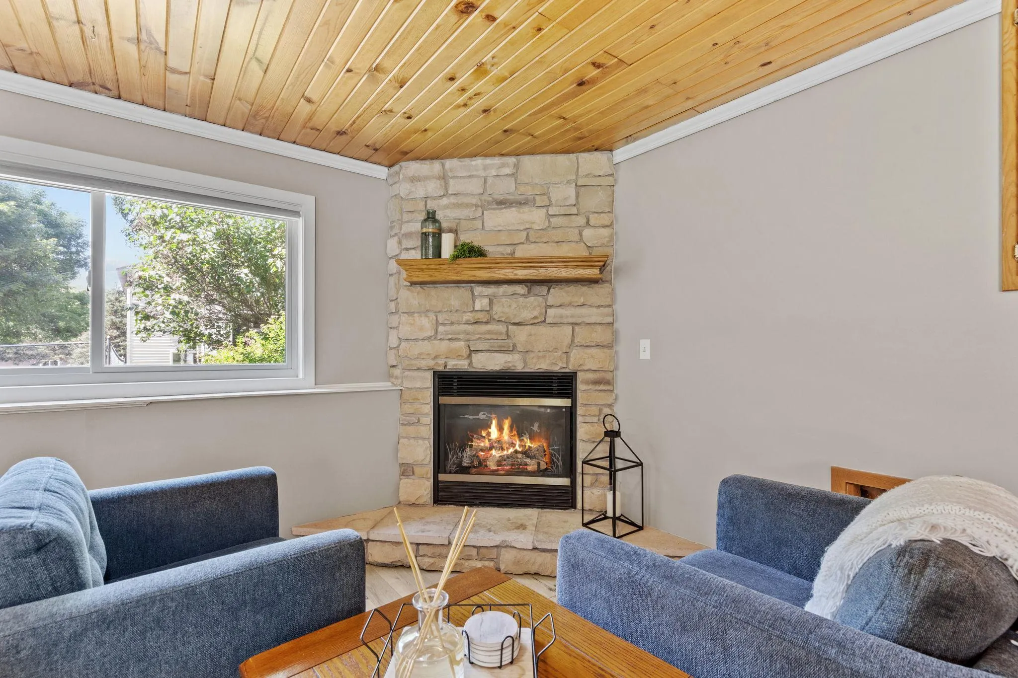 Photo 39 of 40744 Fenian Way