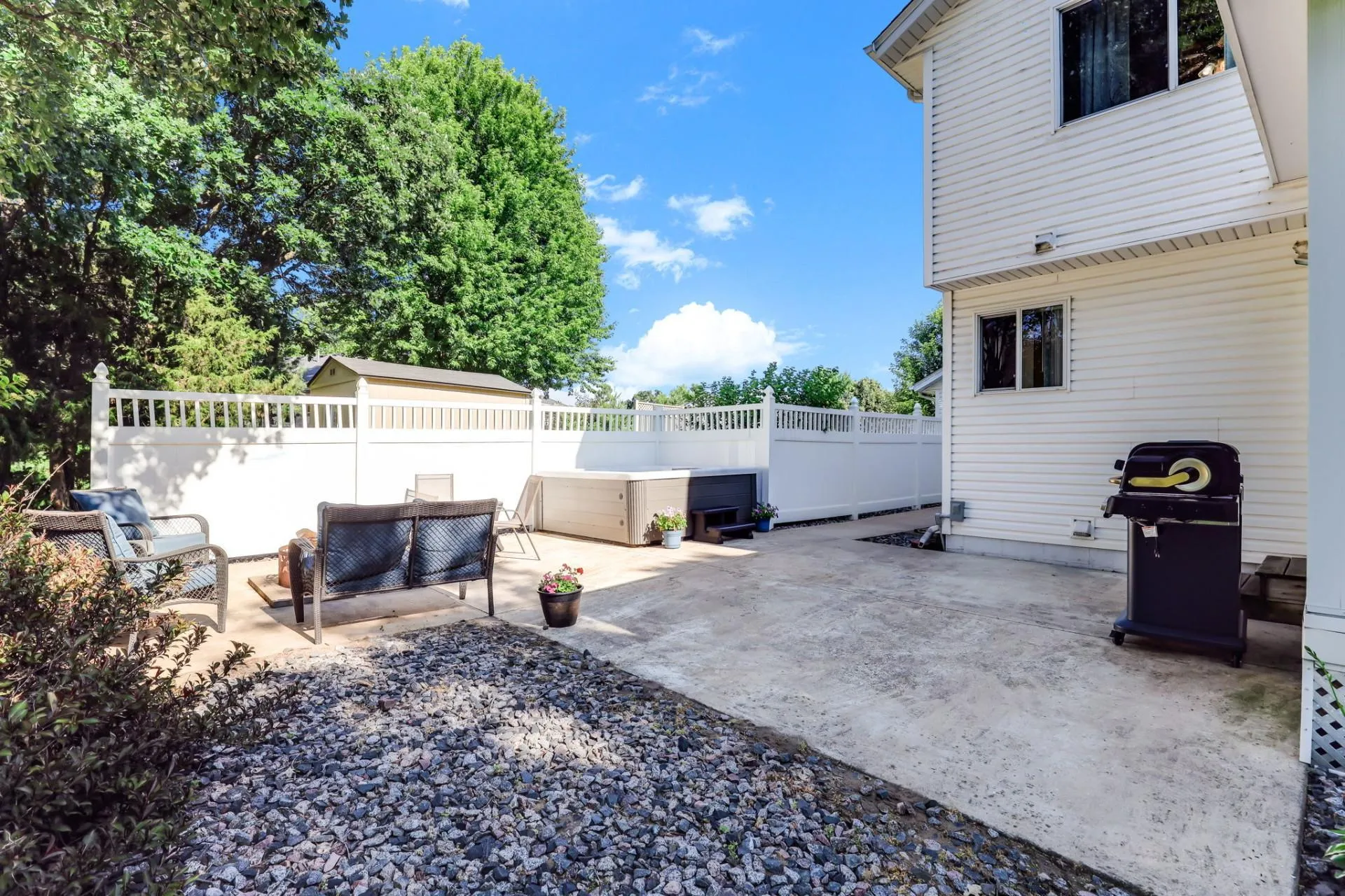 Photo 36 of 13584 Joseph Avenue
