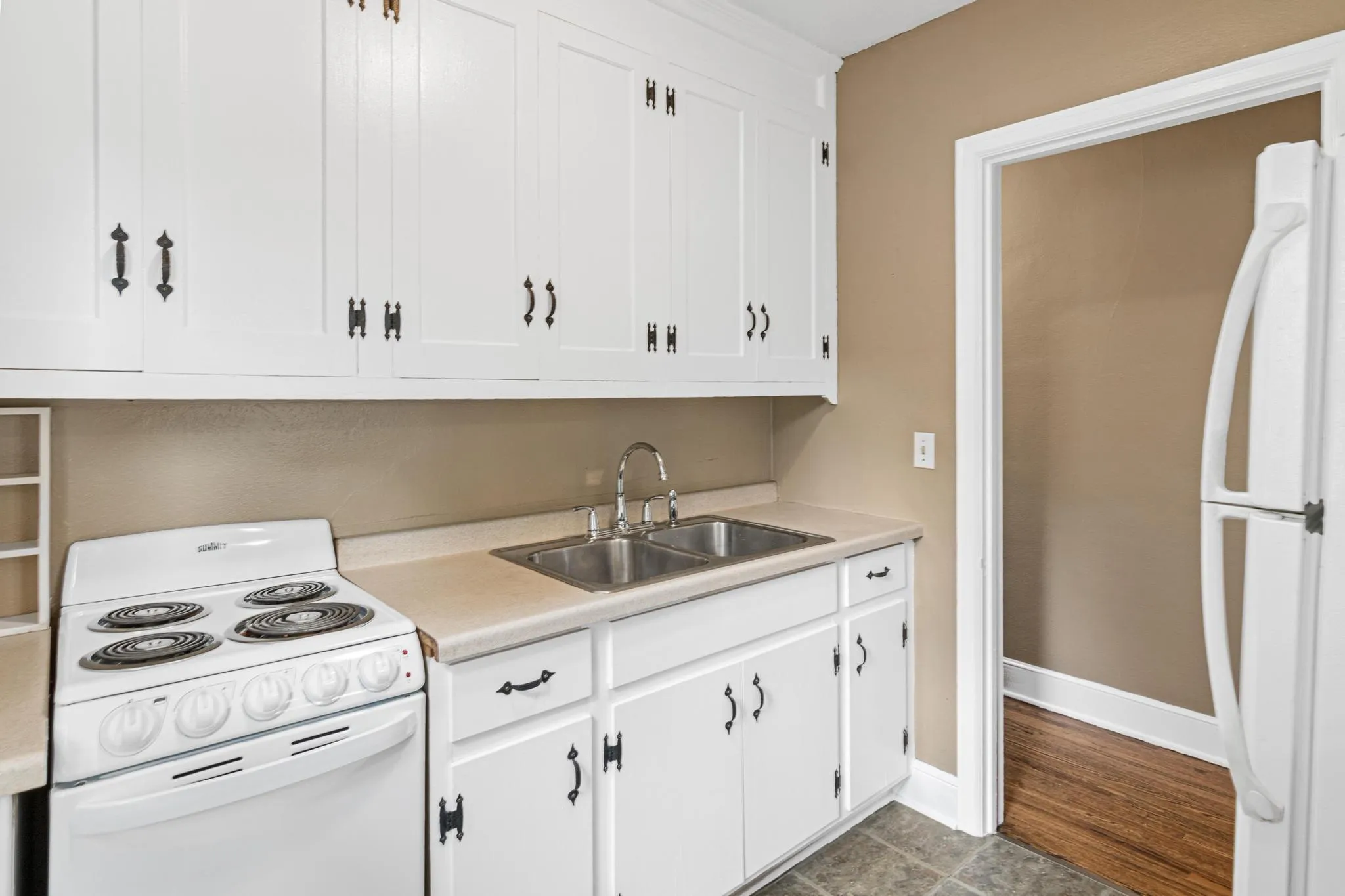Photo 8 of 1759 Pleasant Street