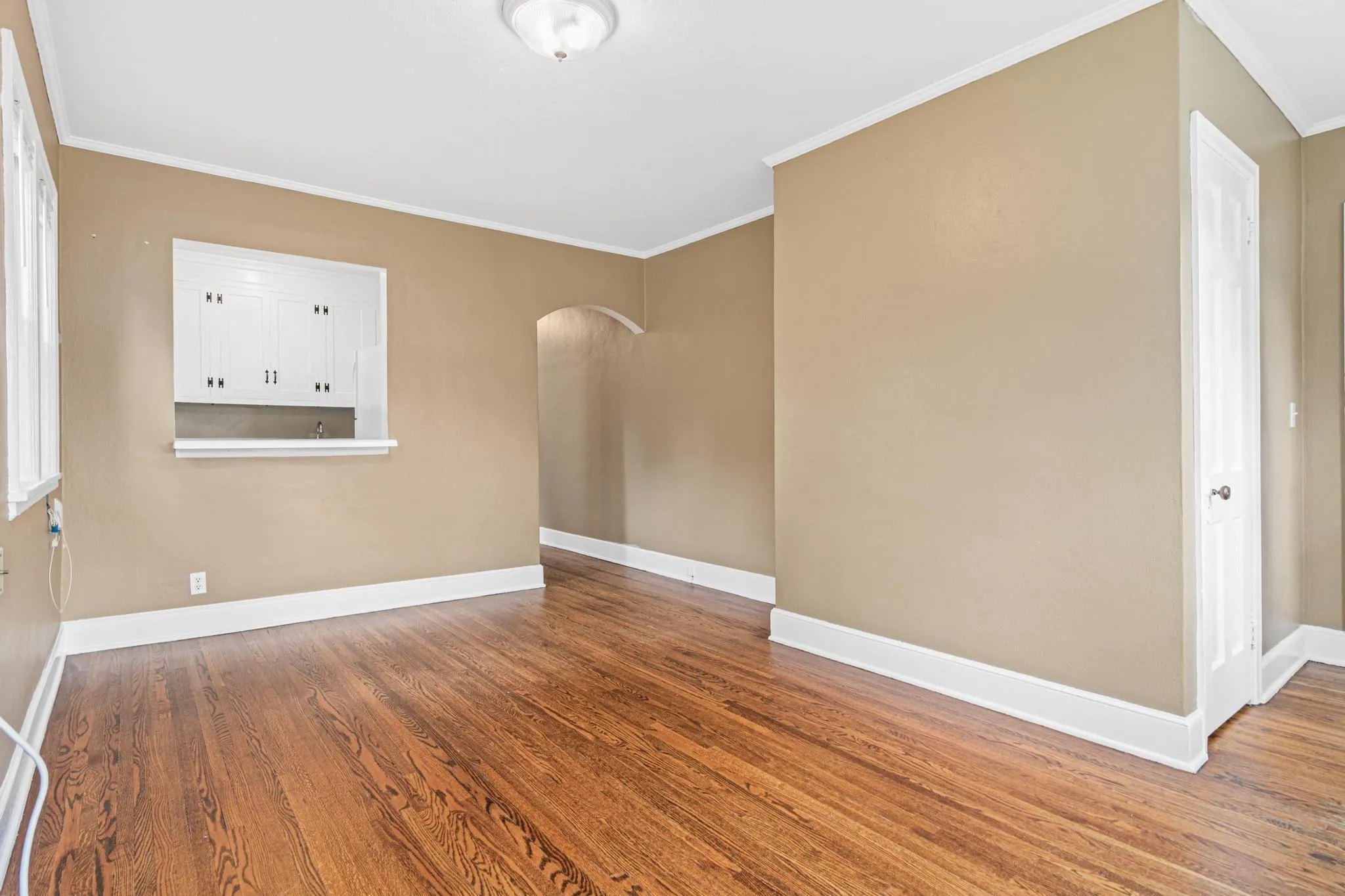 Photo 5 of 1759 Pleasant Street