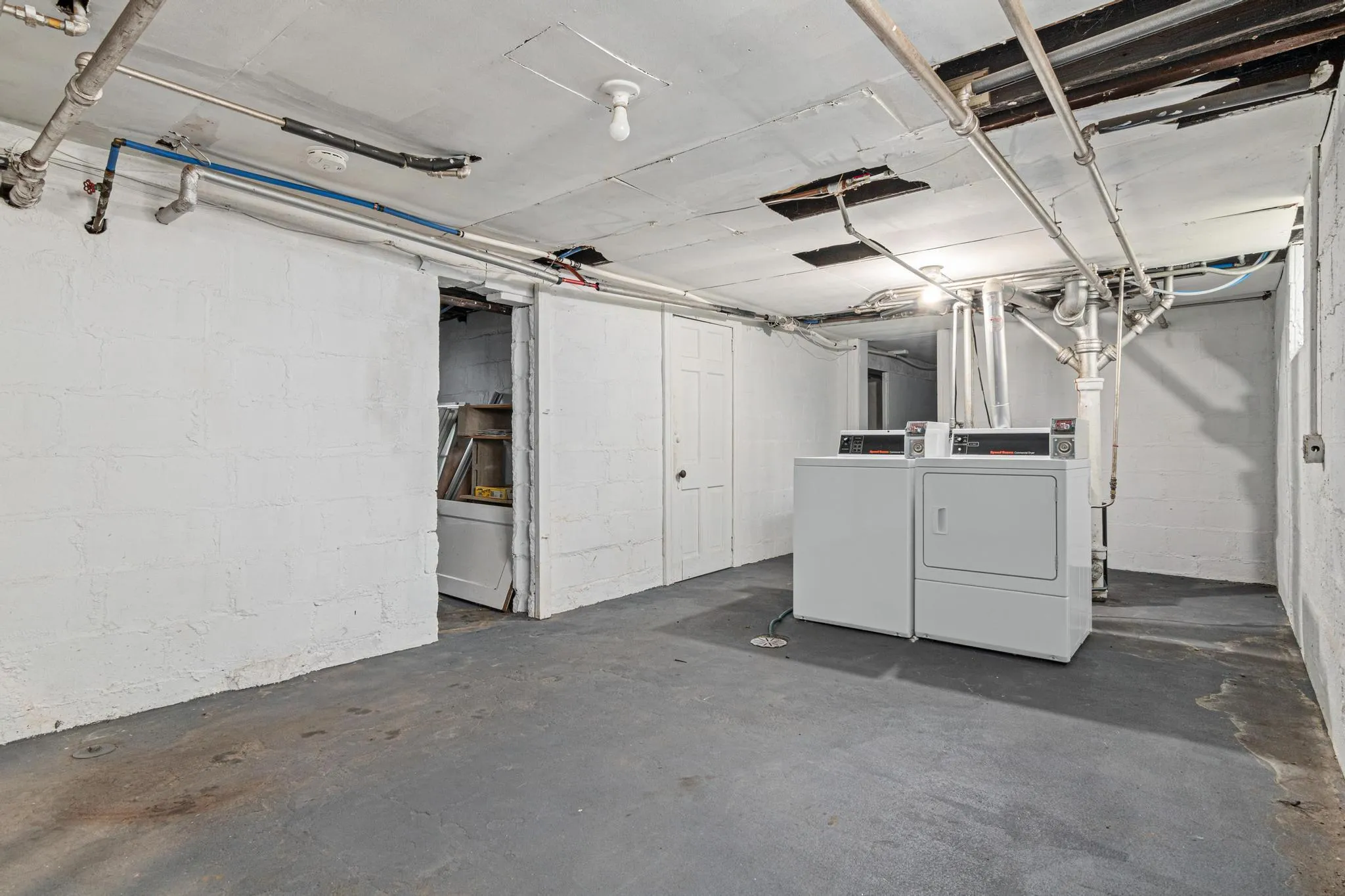 Photo 17 of 1759 Pleasant Street