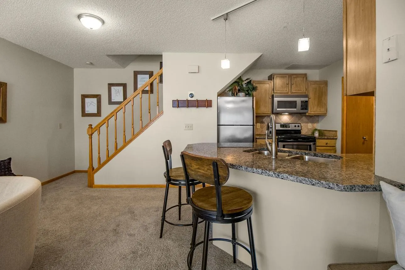 Photo 16 of 12822 Echo Lane