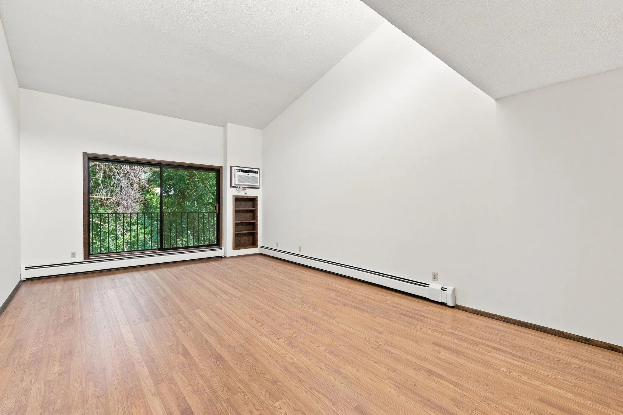 Photo 32 of 12600 Parkwood Drive Unit 308