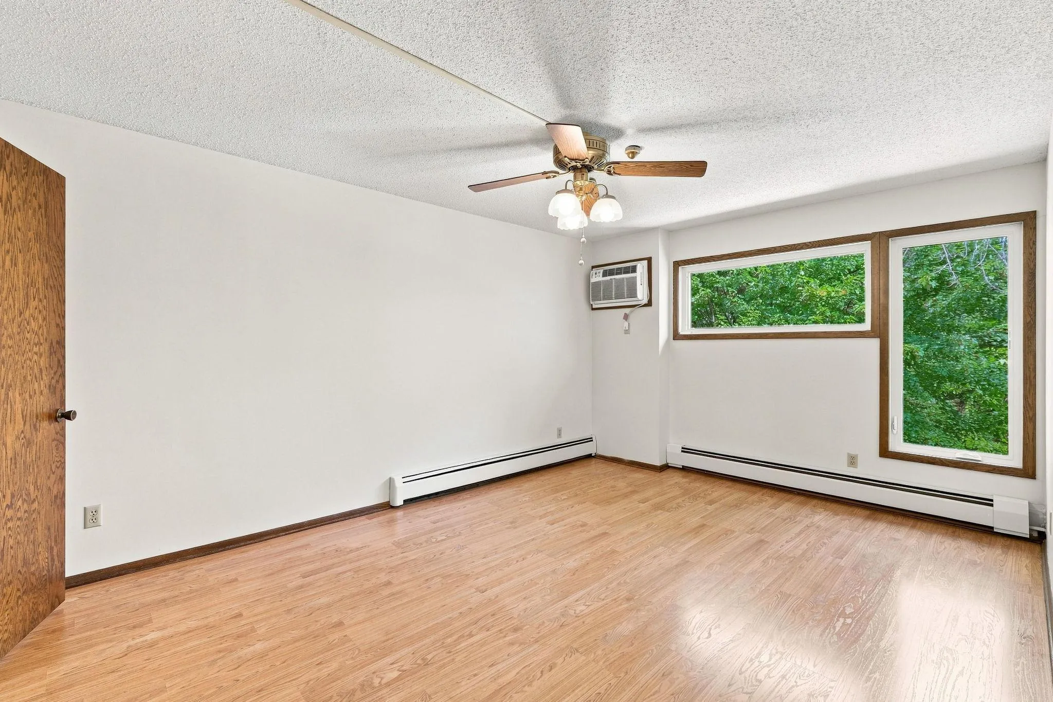 Photo 22 of 12600 Parkwood Drive Unit 308