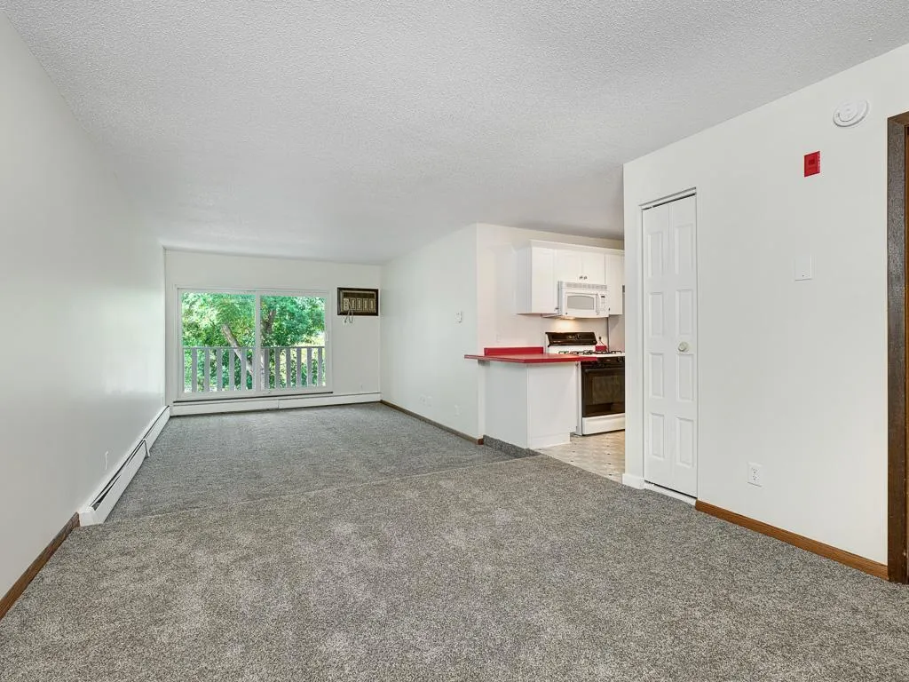 Photo 8 of 1601 N Innsbruck Drive Unit 361ne