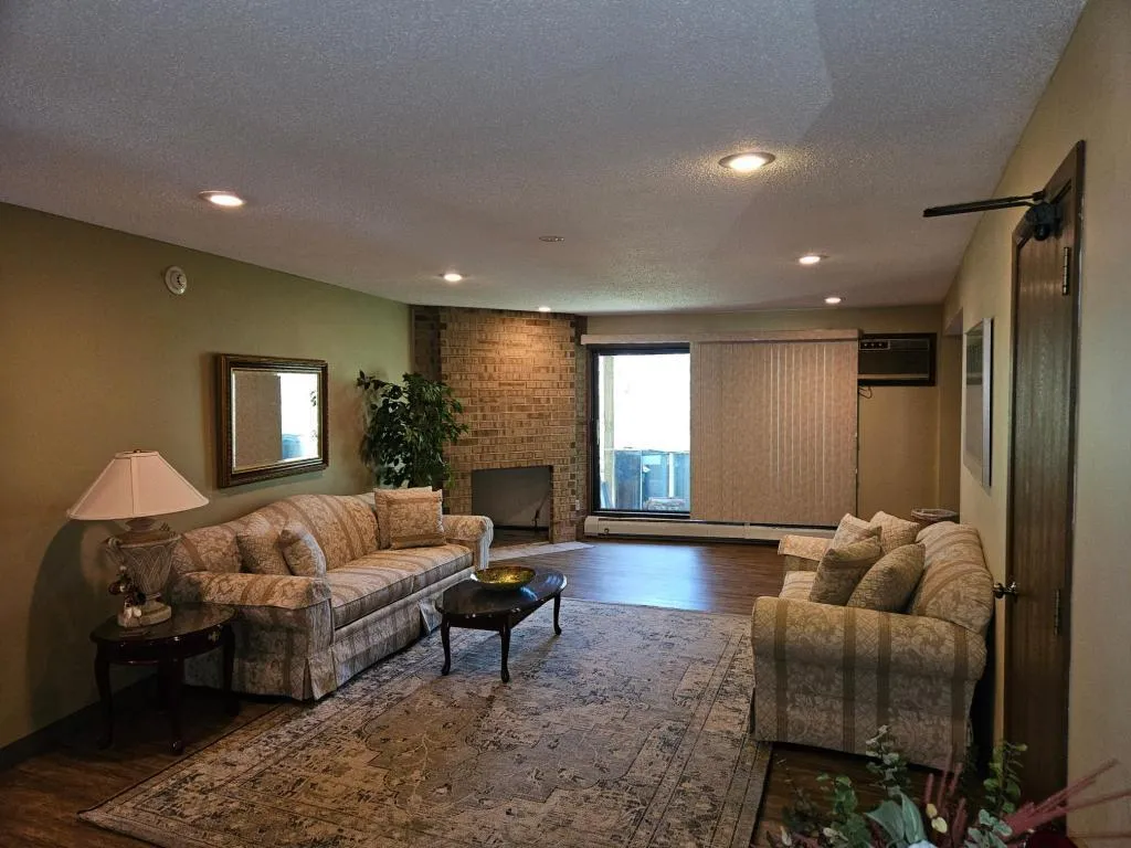 Photo 17 of 1855 Silver Bell Road Unit 314