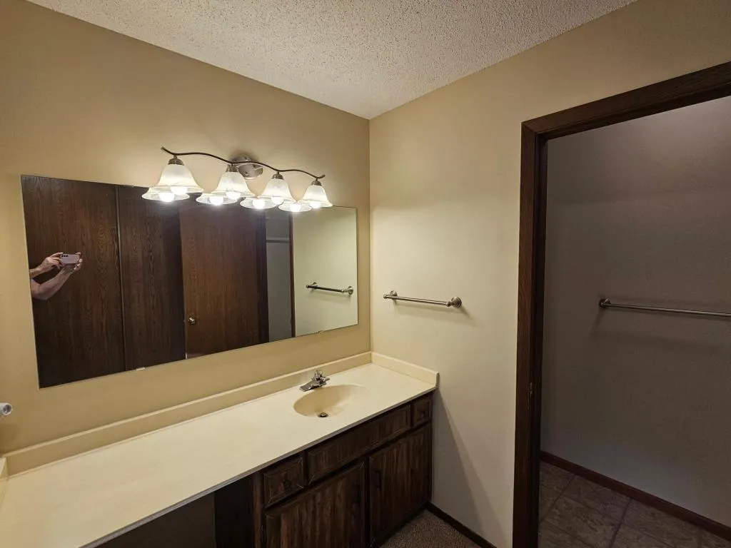 Photo 14 of 1855 Silver Bell Road Unit 314