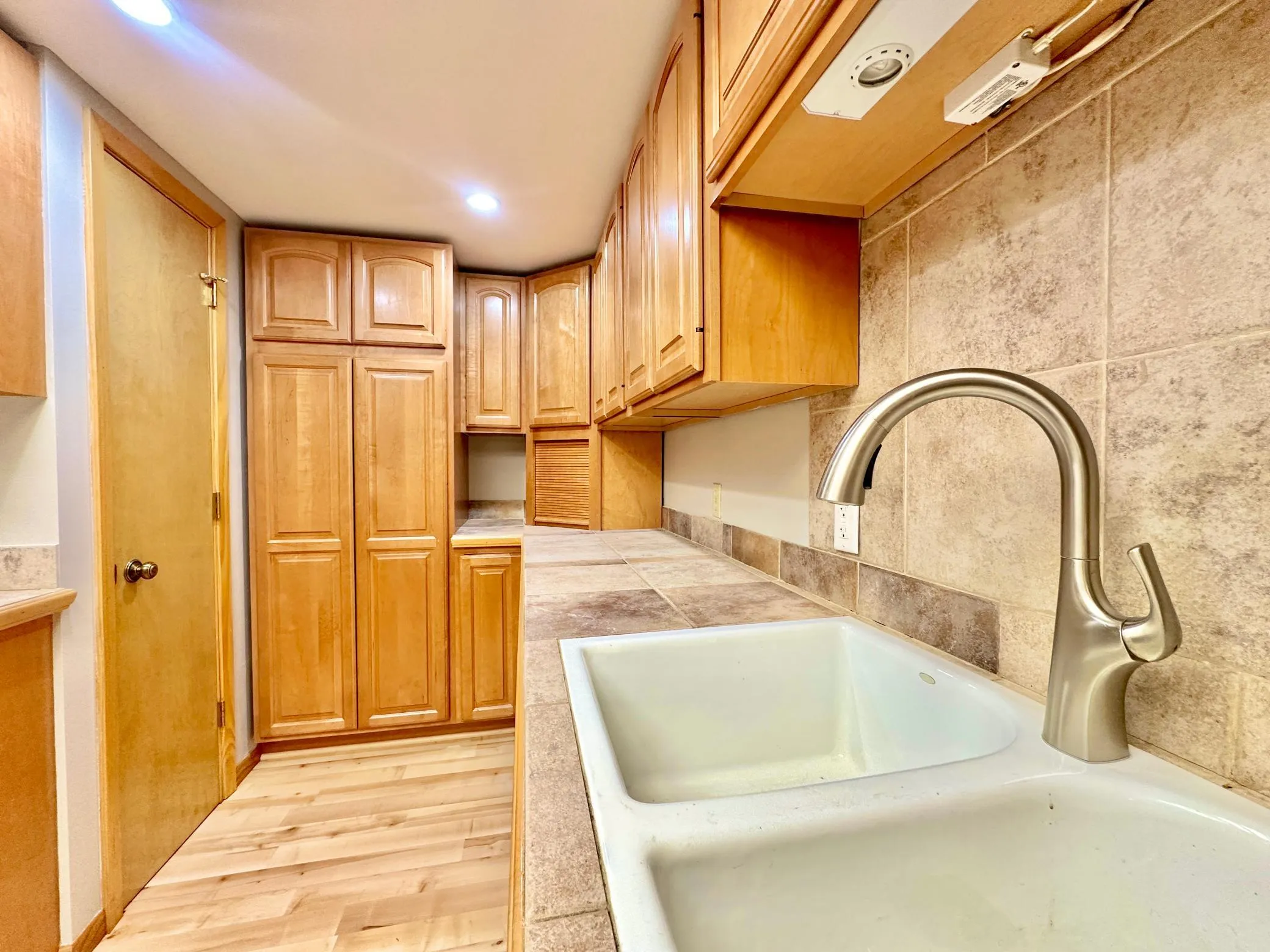 Photo 12 of 18462 Creeks Bend Drive