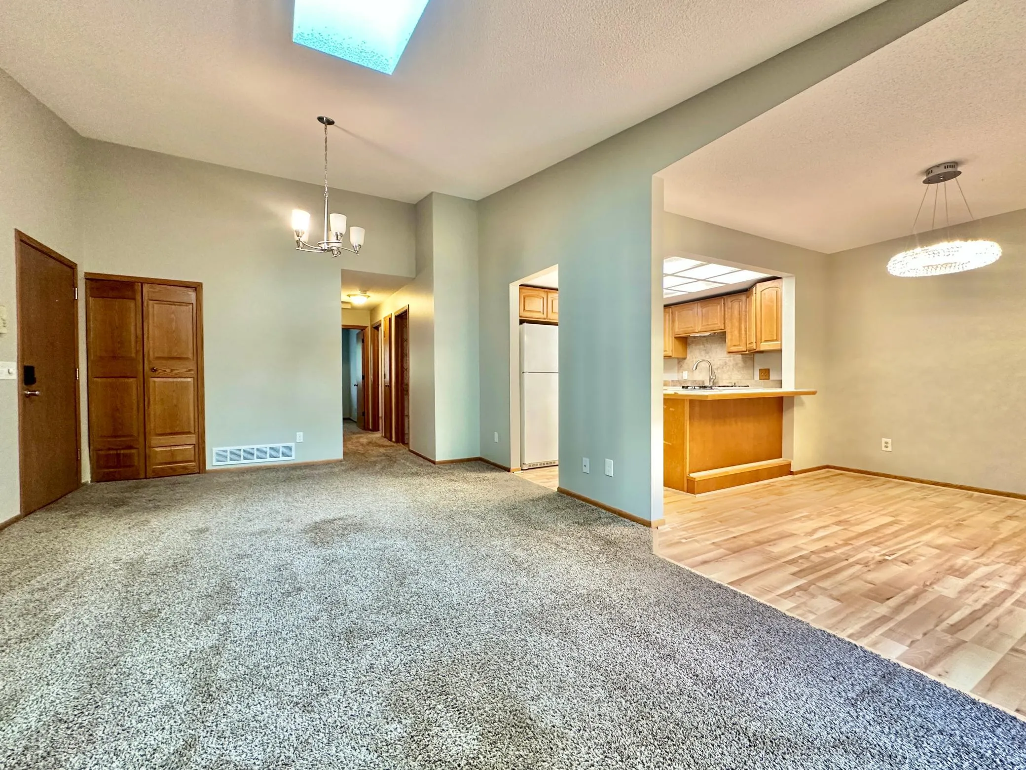 Photo 9 of 18462 Creeks Bend Drive