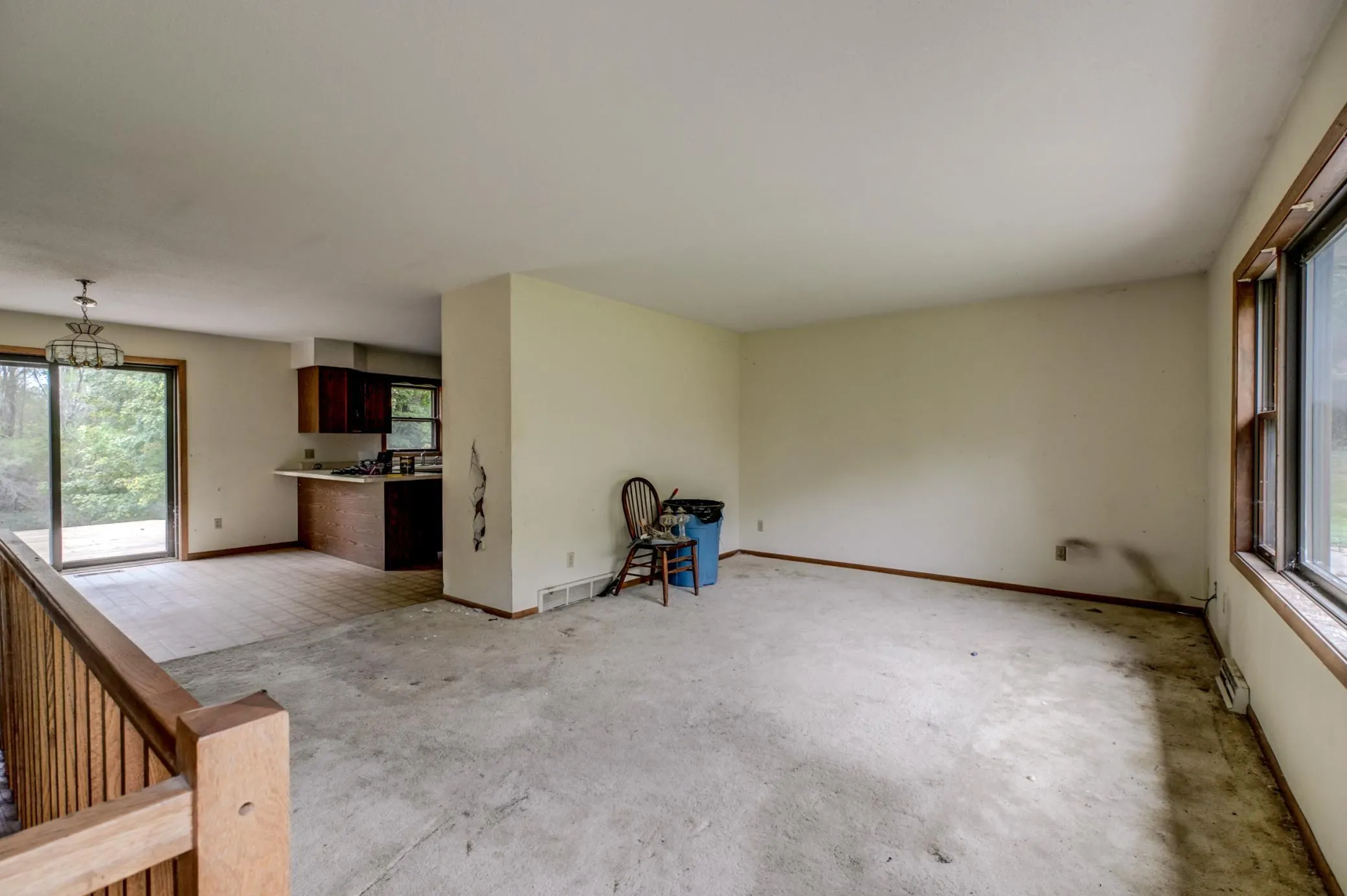 Photo 18 of 823 Northview Drive