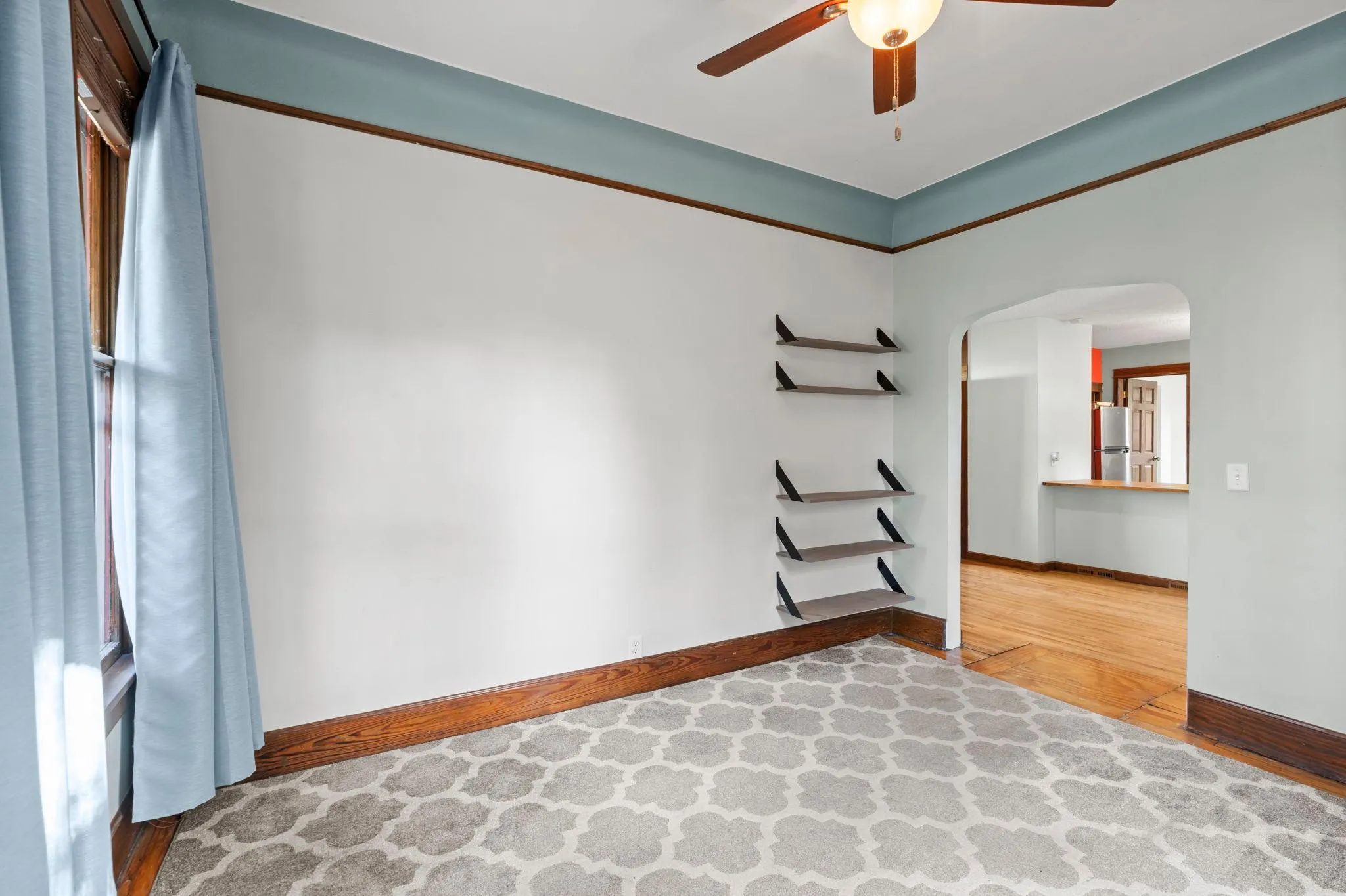 Photo 7 of 1216 Danforth Street