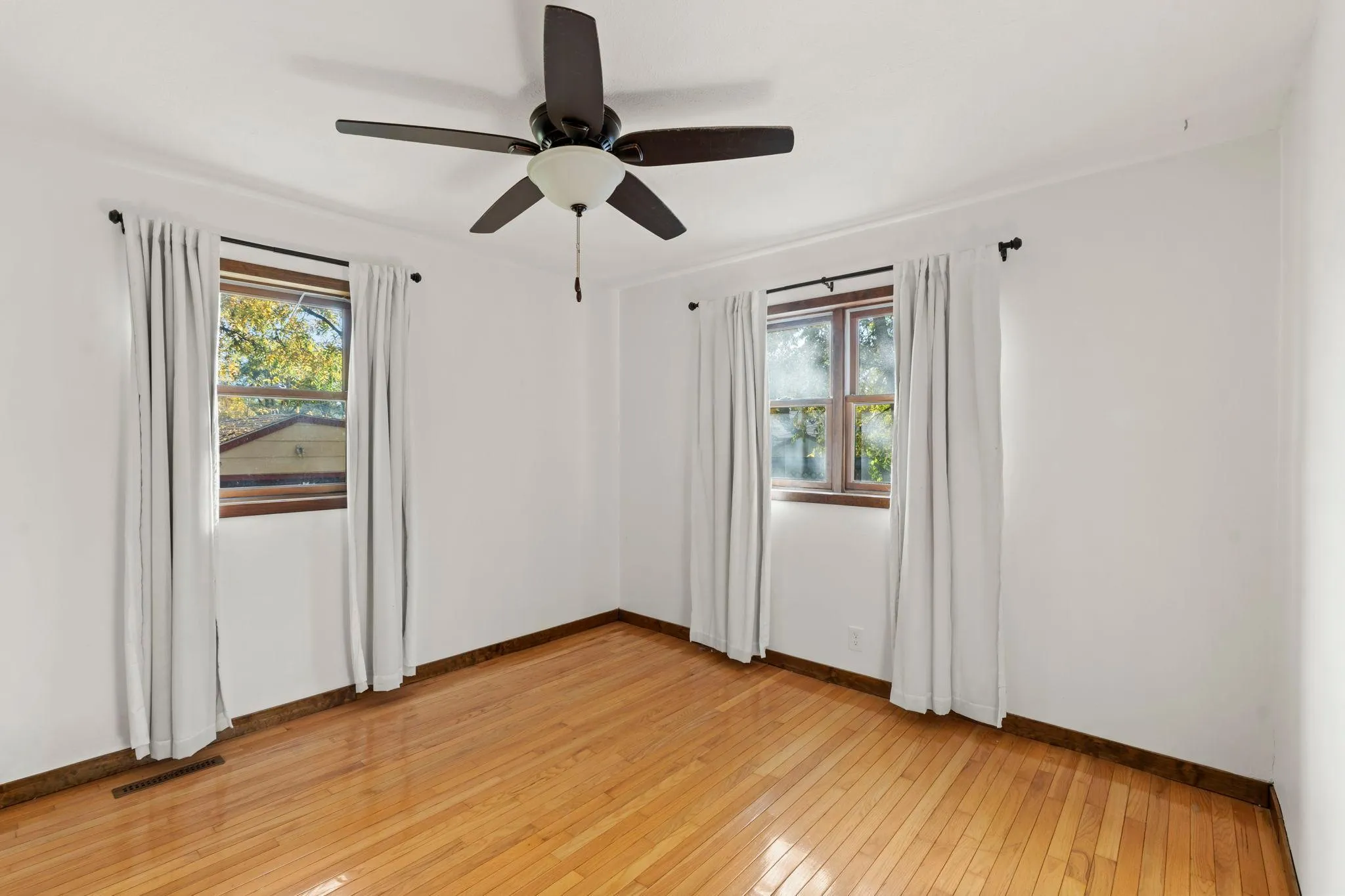 Photo 18 of 1216 Danforth Street