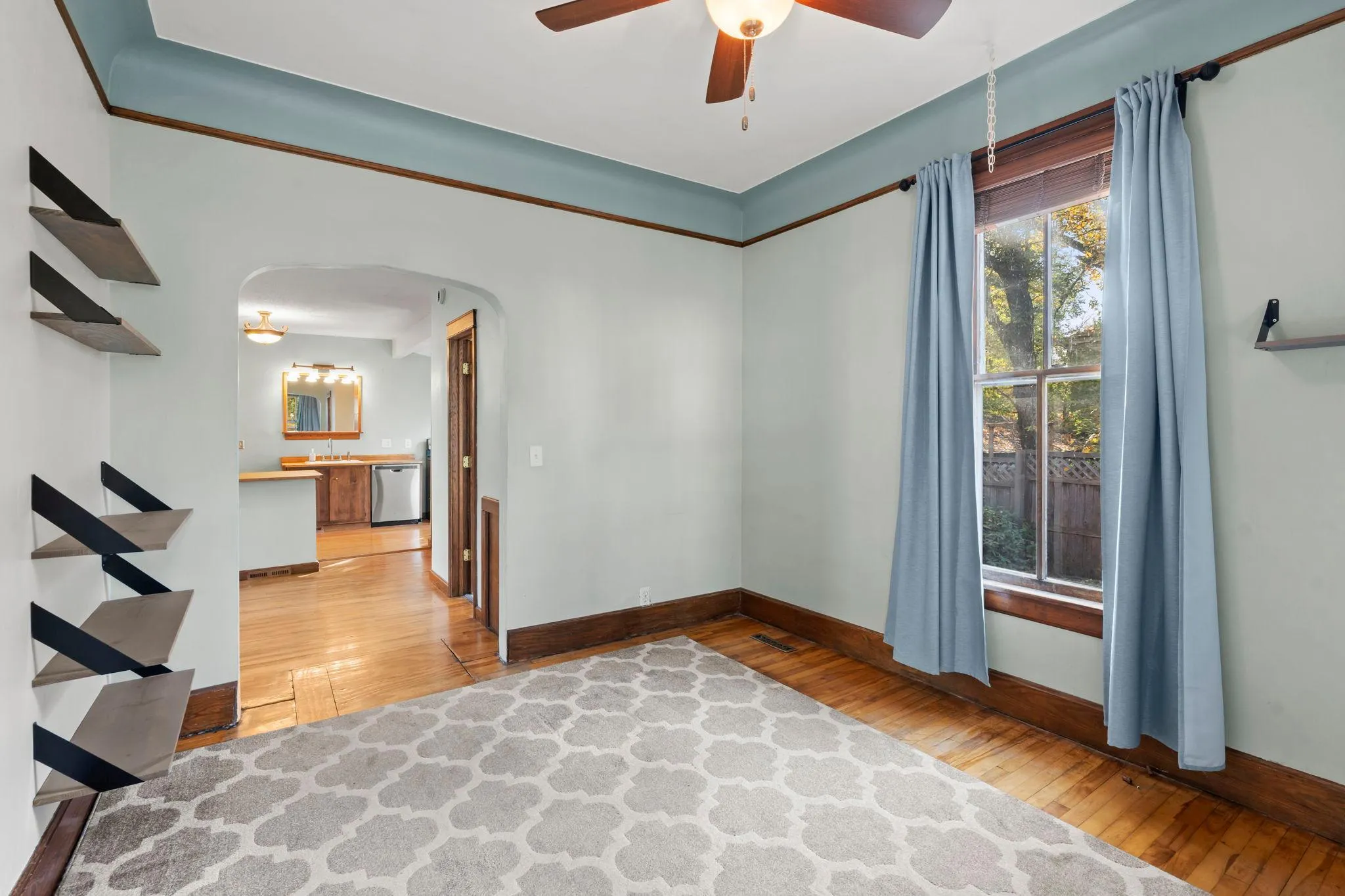 Photo 8 of 1216 Danforth Street