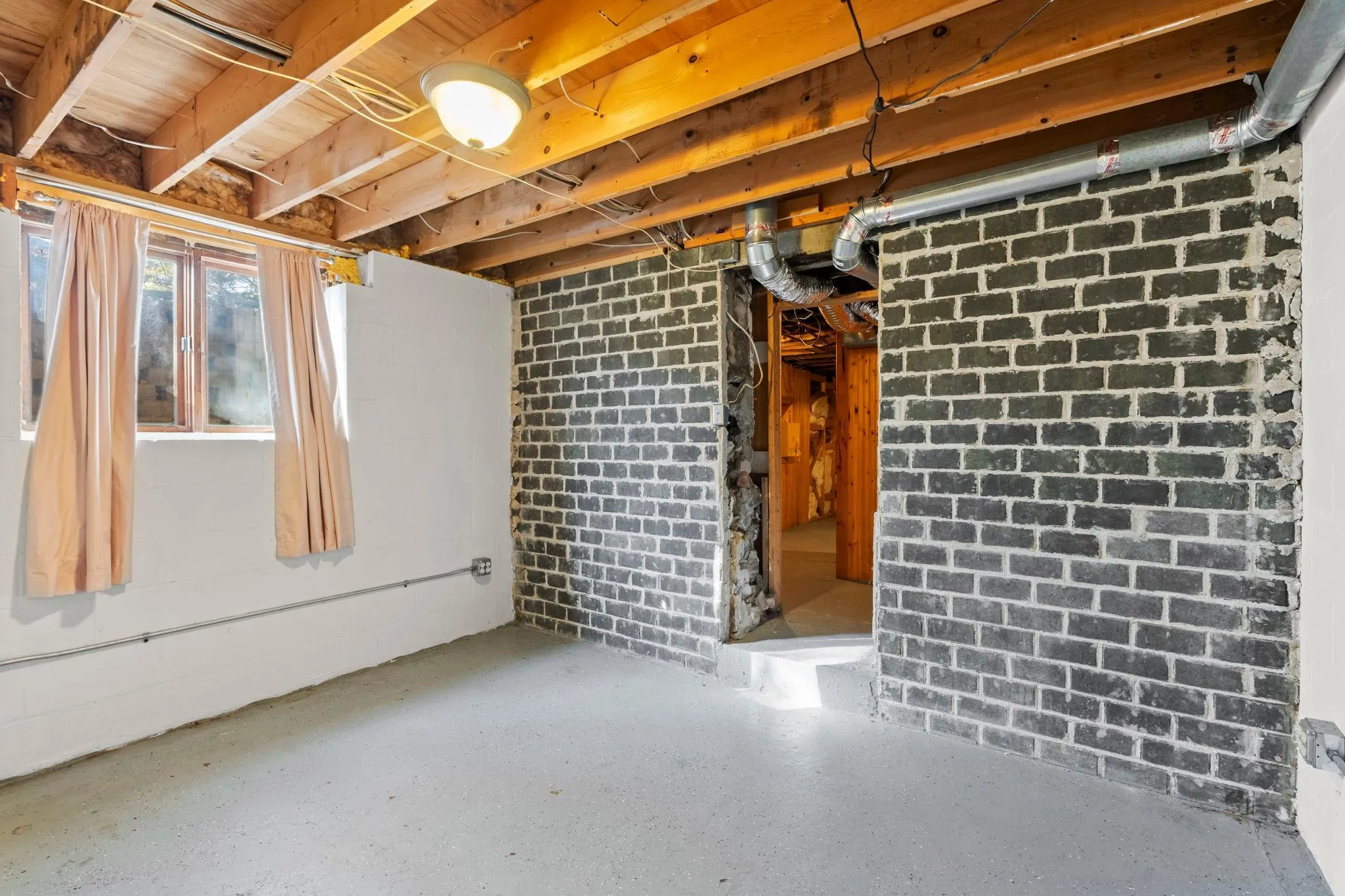Photo 31 of 1216 Danforth Street