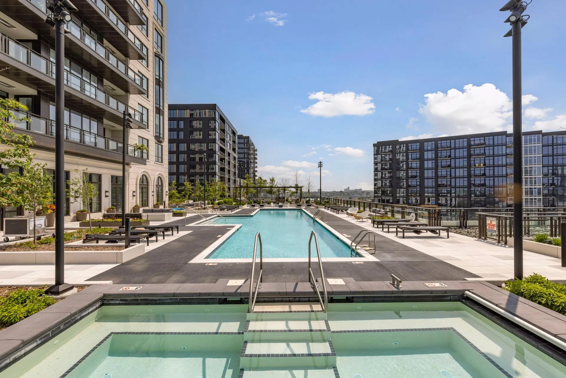 Photo 54 of 1111 W River Parkway Unit 34b