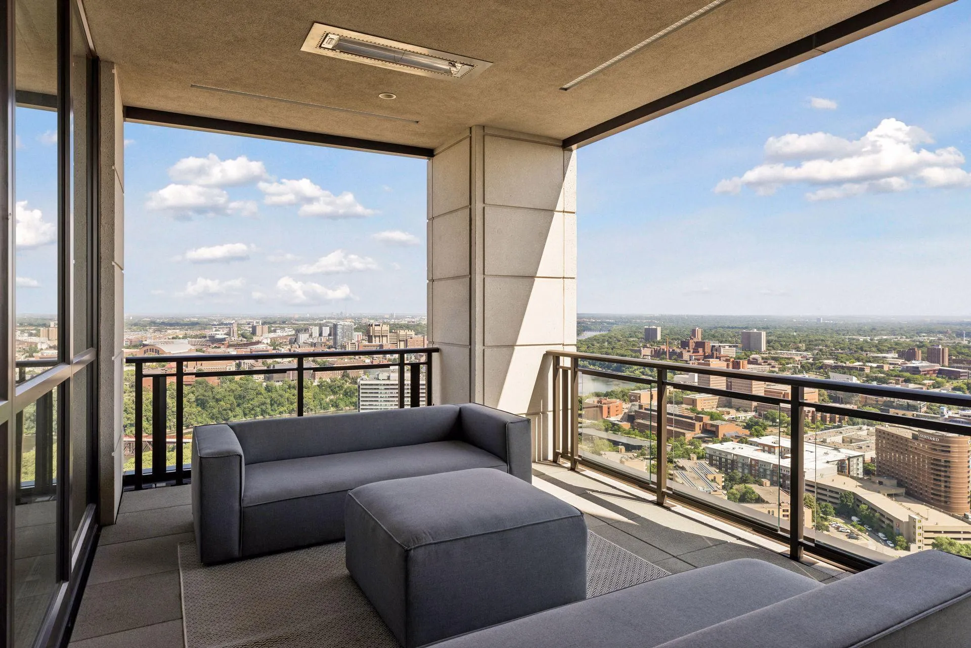 Photo 20 of 1111 W River Parkway Unit 34b