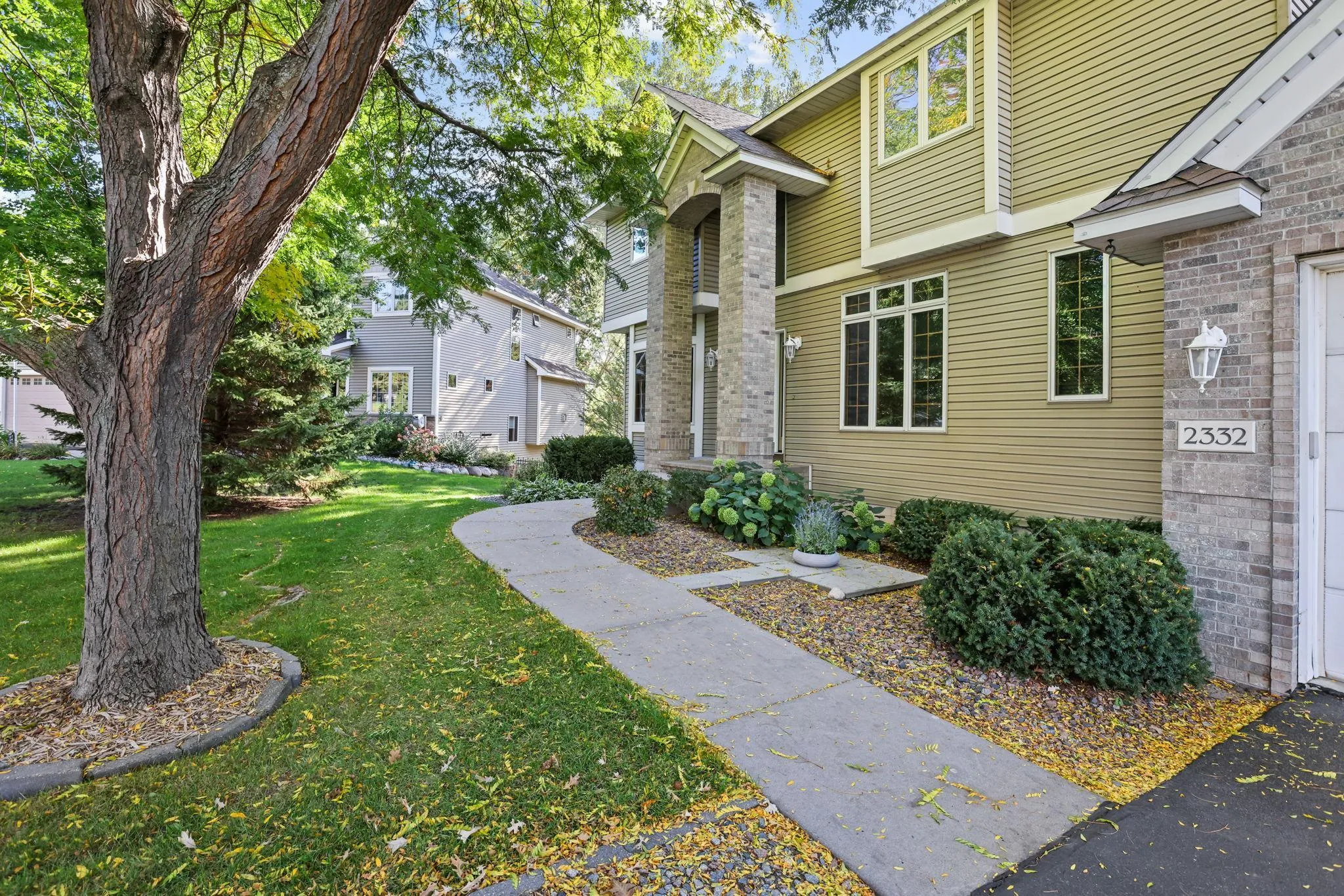 Photo 6 of 2332 151st Nw Avenue