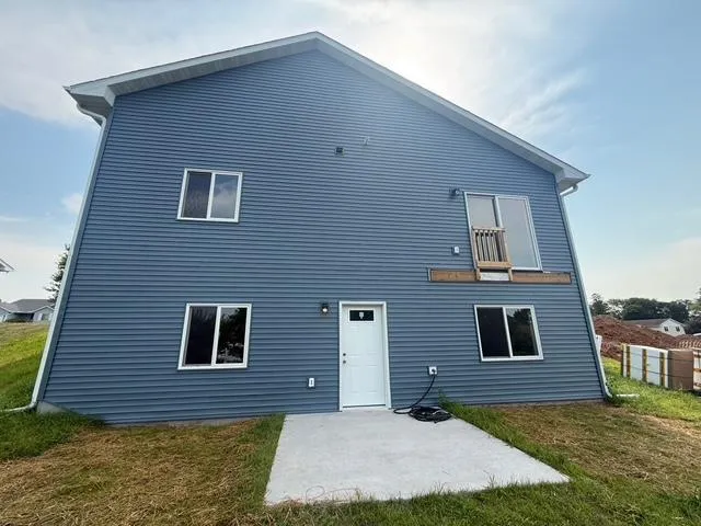 Photo 9 of 206 Blackhawk Drive