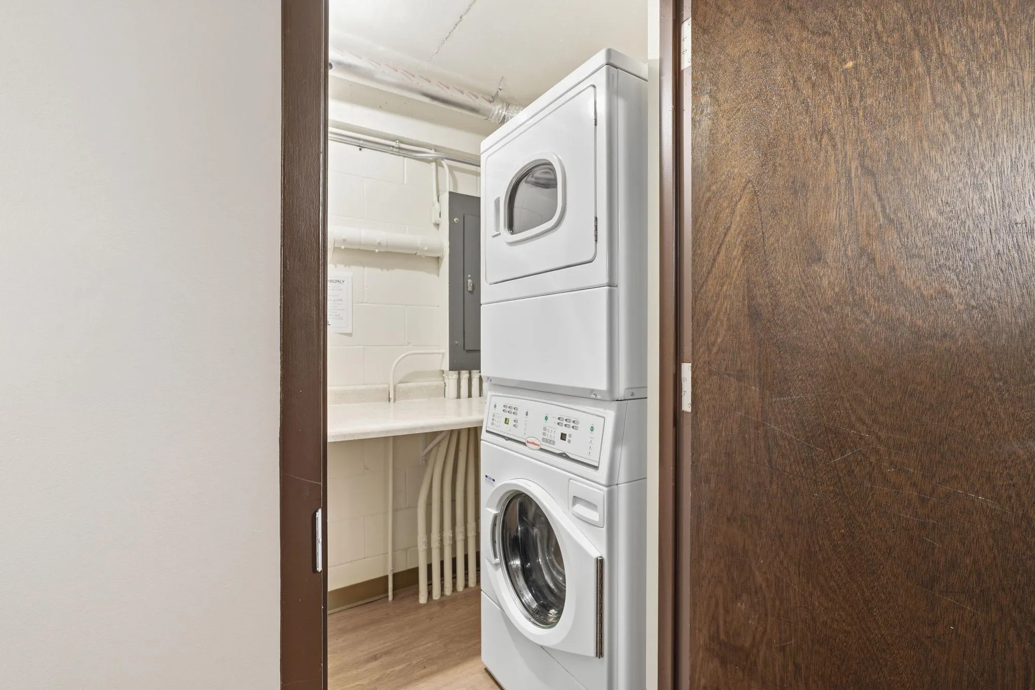 Photo 15 of 410 Groveland Avenue Unit 2003