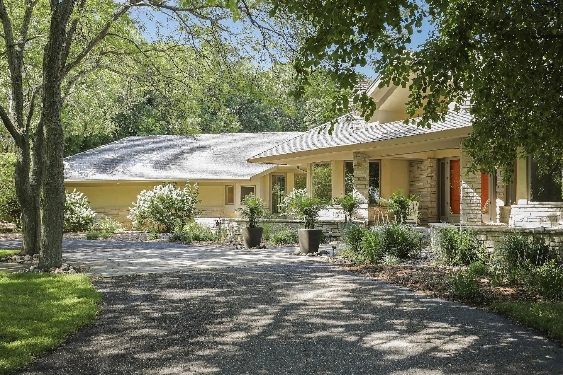 Photo 52 of 525 Navajo W Road