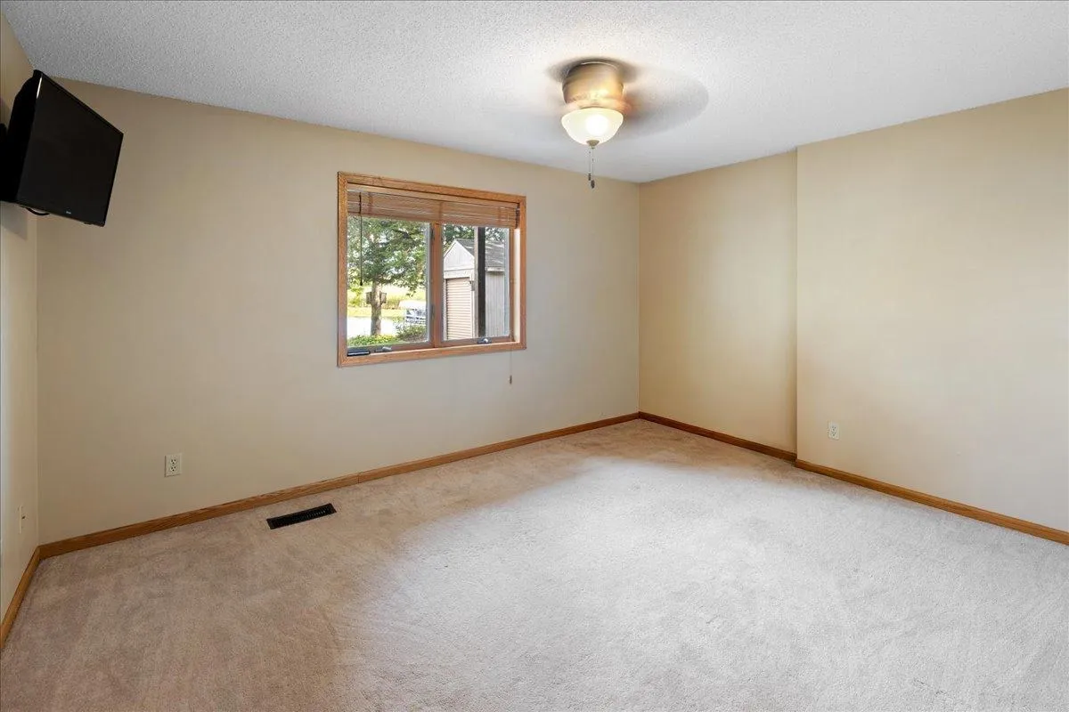 Photo 36 of 31117 Peninsula Avenue