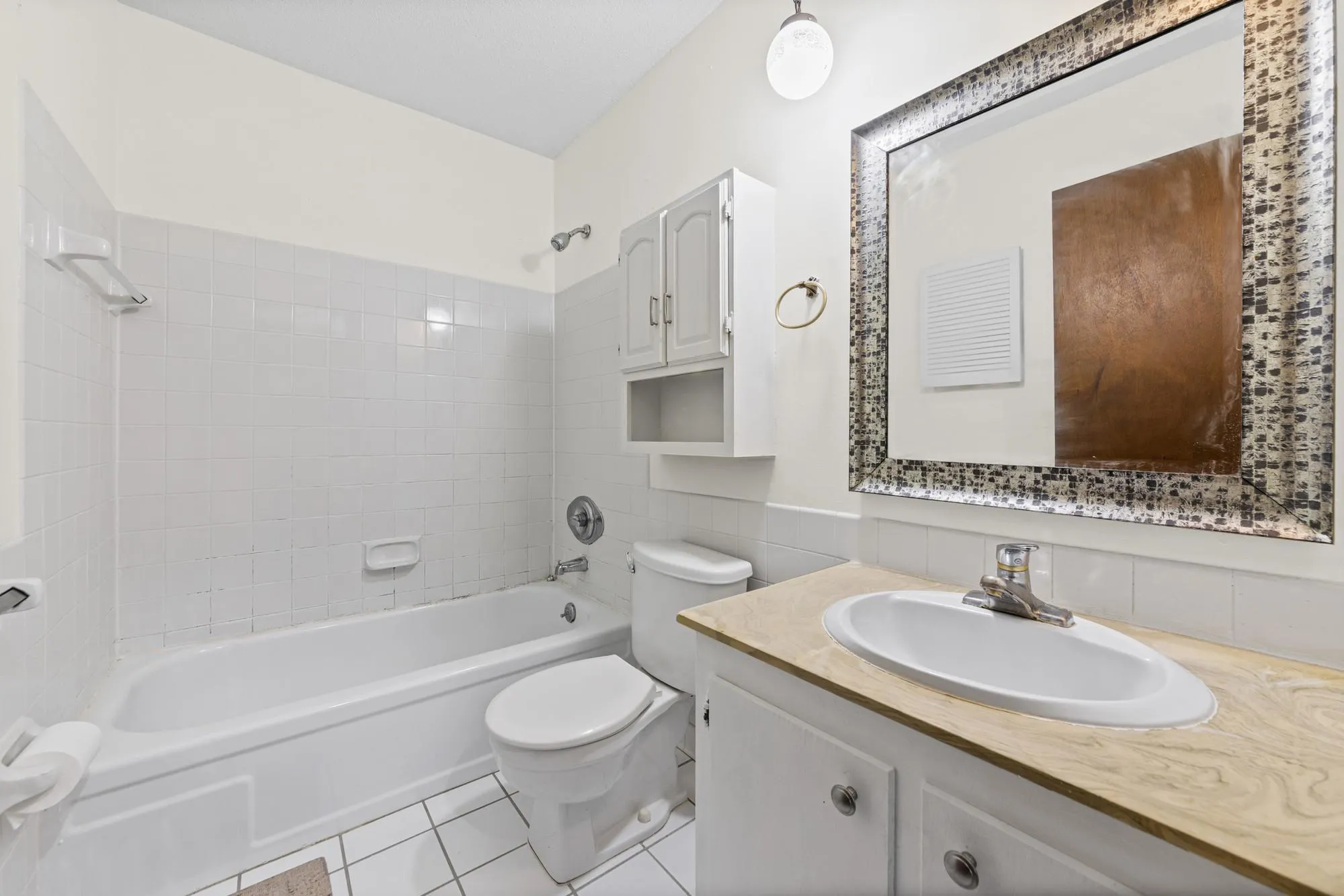 Photo 22 of 6007 W Broadway Avenue Unit 303