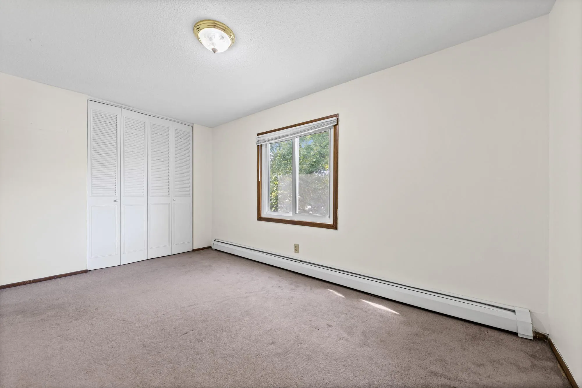 Photo 17 of 6007 W Broadway Avenue Unit 303