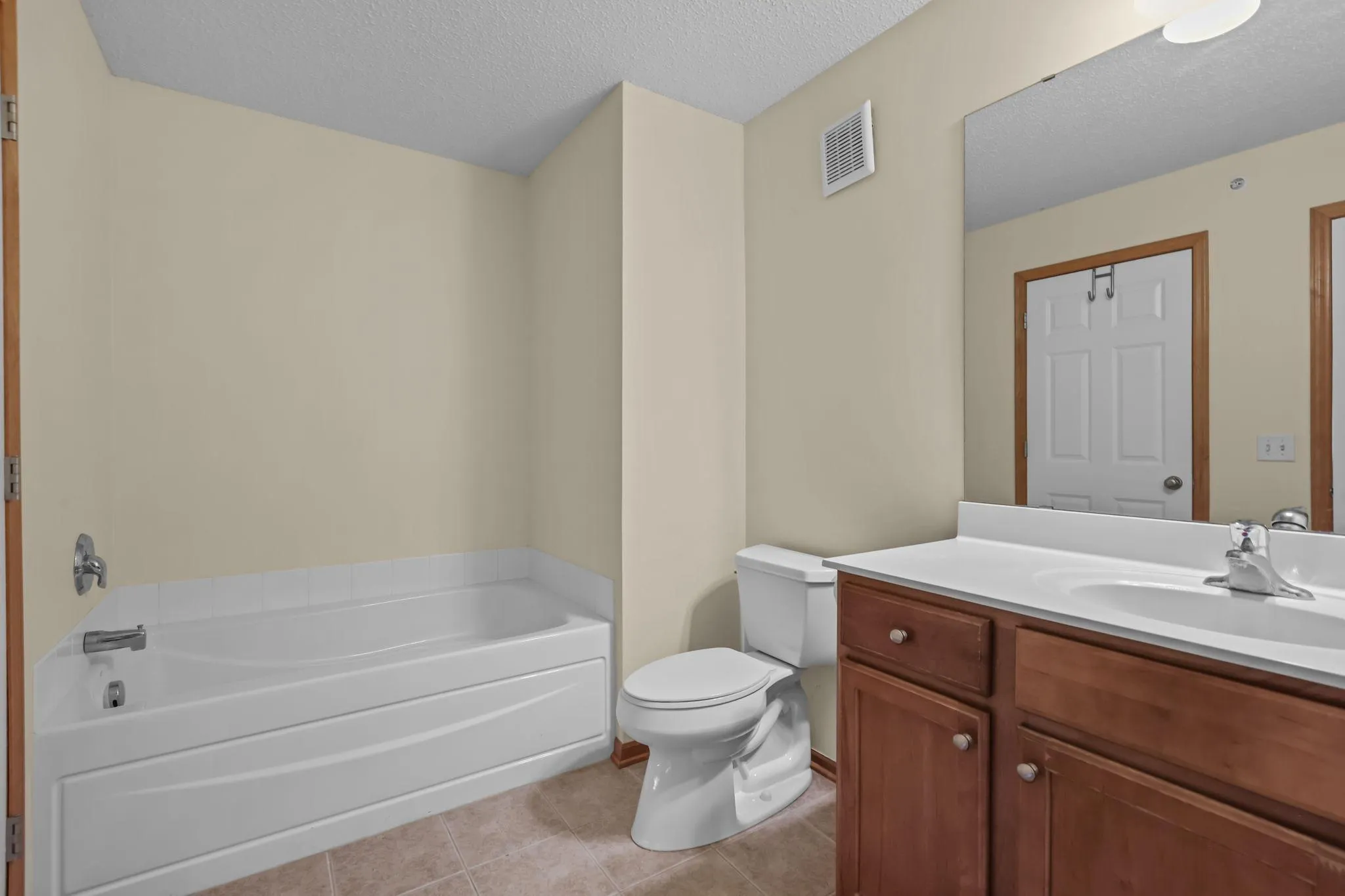 Photo 12 of 9124 Fox Court
