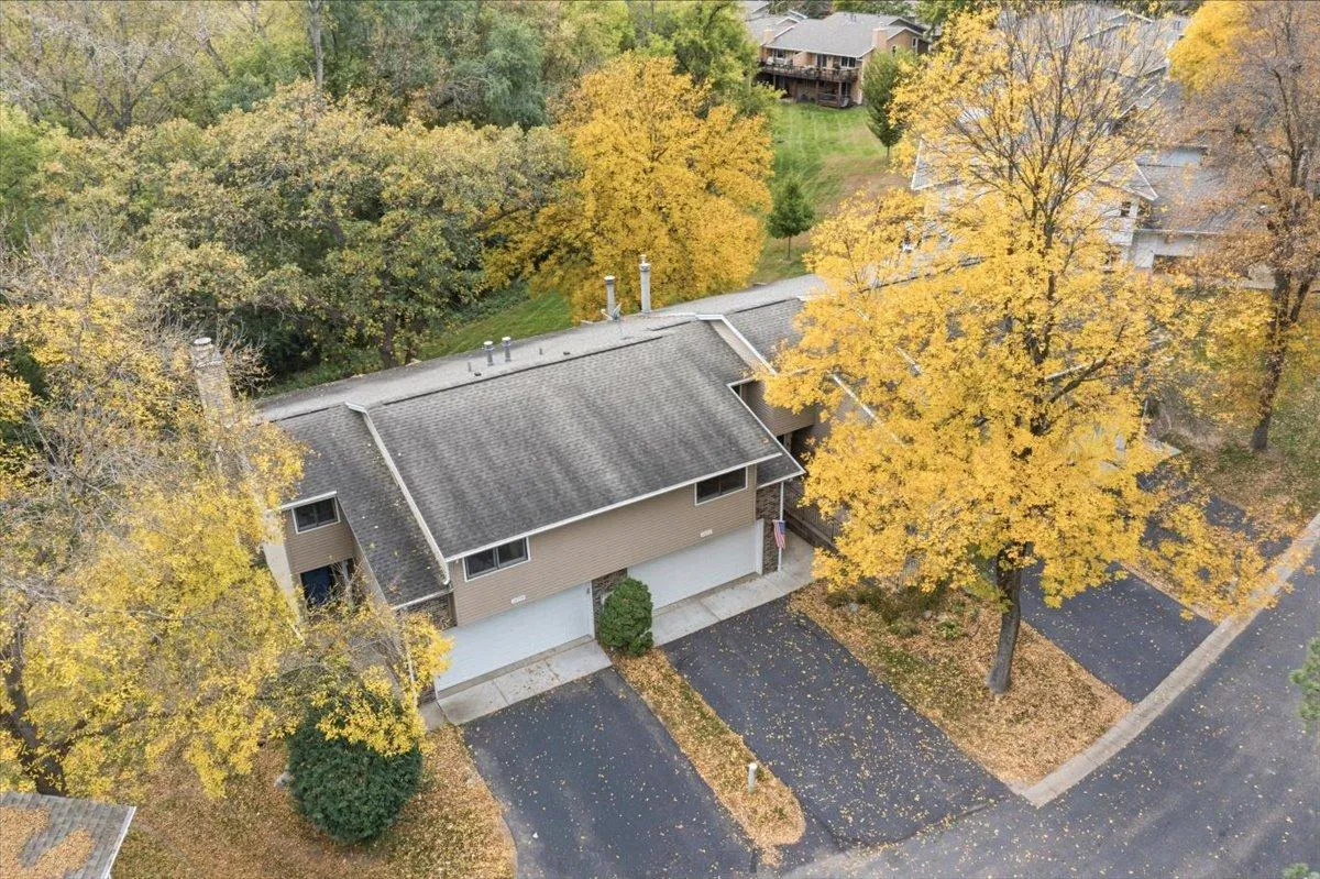 Photo 47 of 18321 Creeks Bend Drive