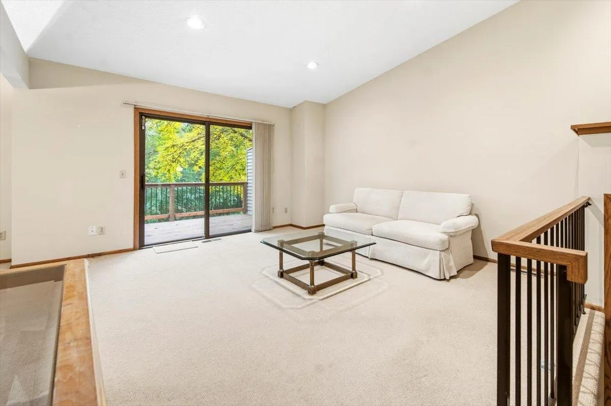 Photo 7 of 18321 Creeks Bend Drive