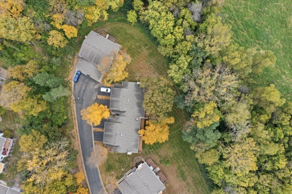 Photo 42 of 18321 Creeks Bend Drive