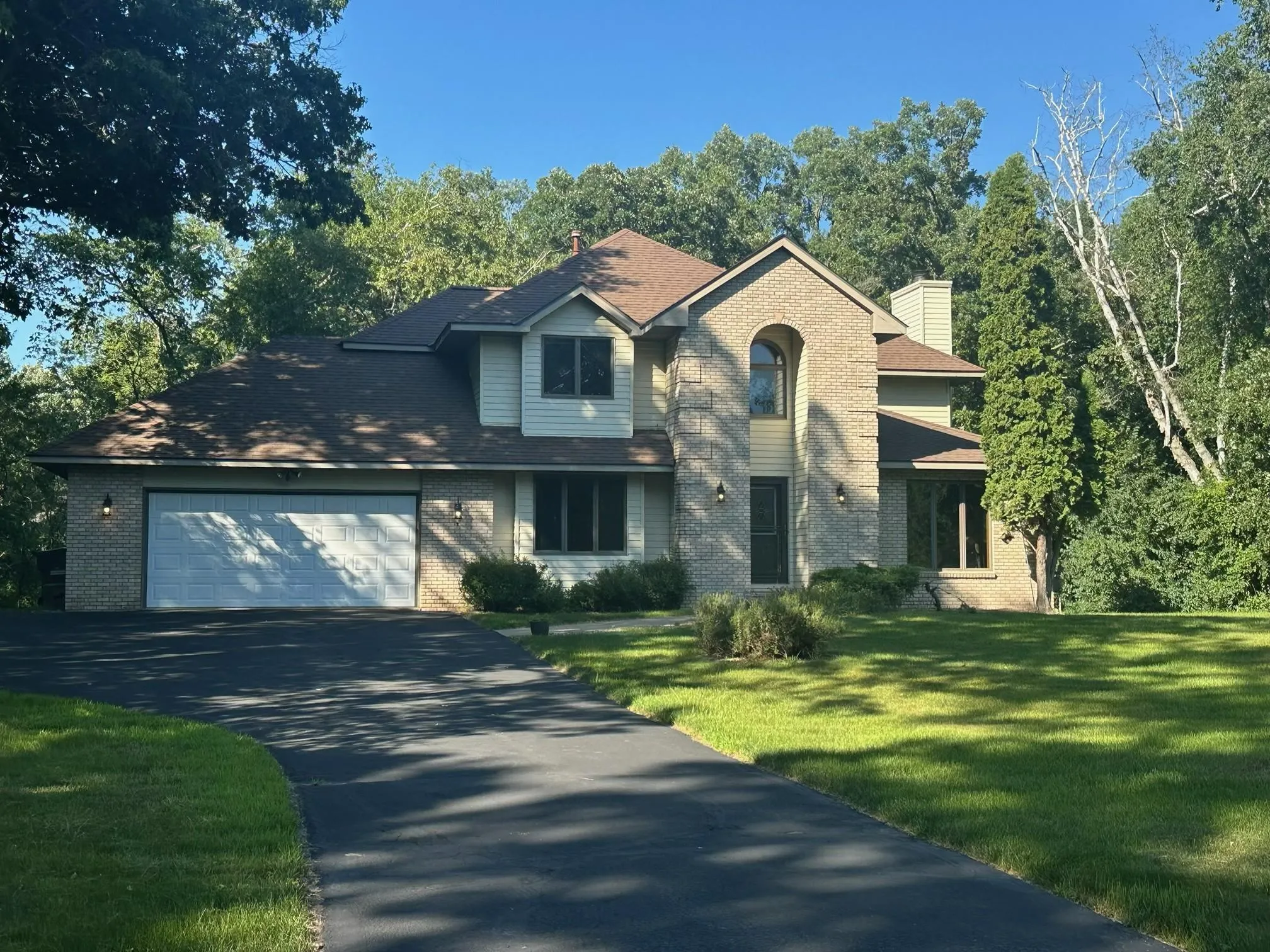 Photo 4 of 230 Plainview Drive