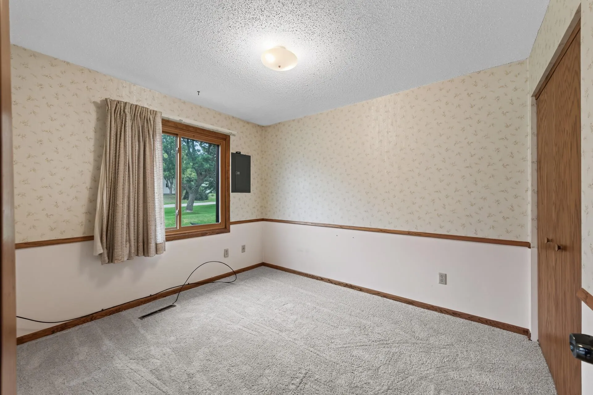 Photo 11 of 548 Auburn Nw Place Unit A