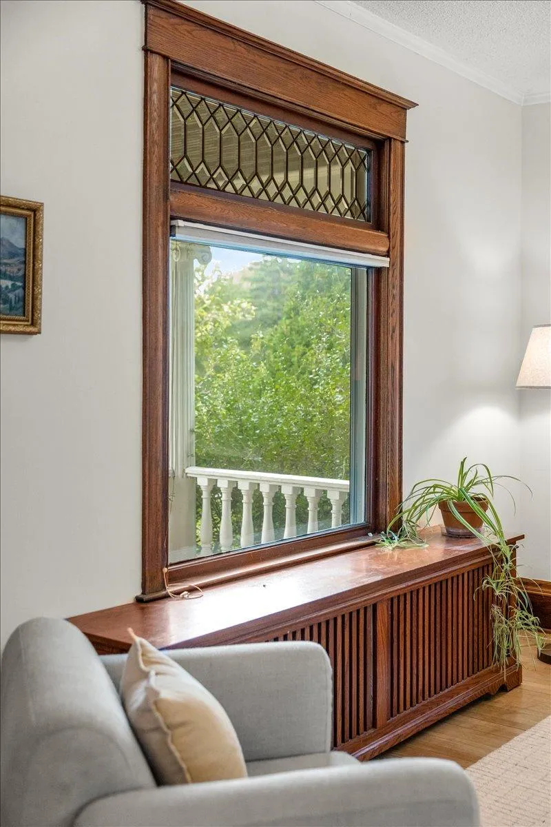 Photo 14 of 1122 Ashland Avenue