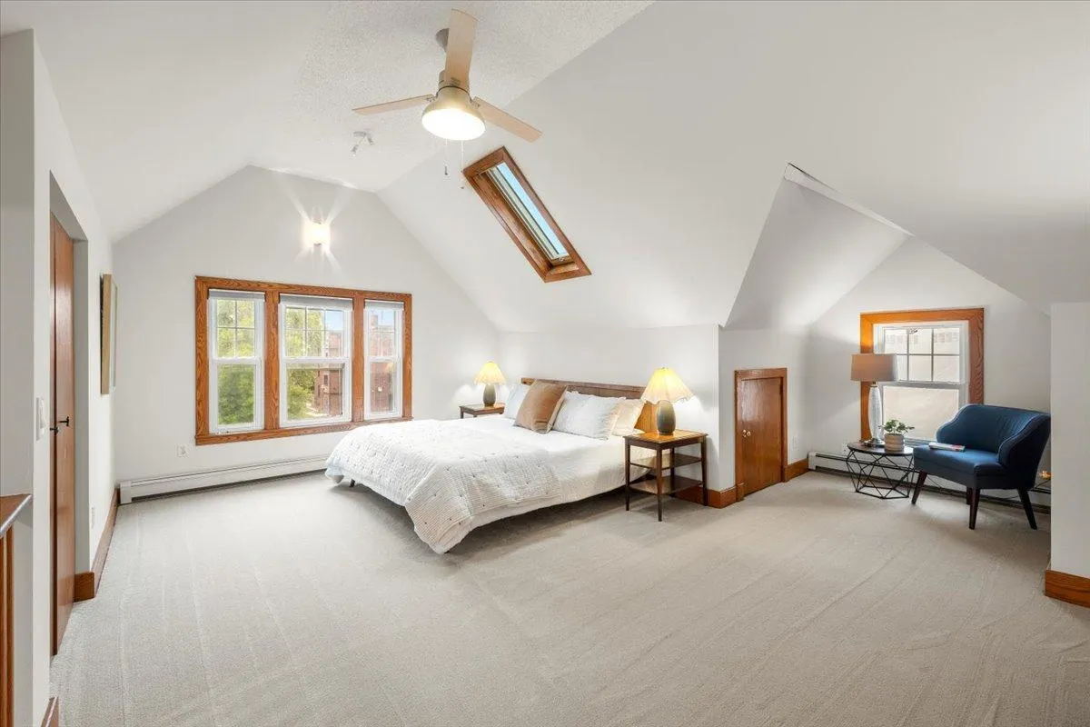 Photo 33 of 1122 Ashland Avenue