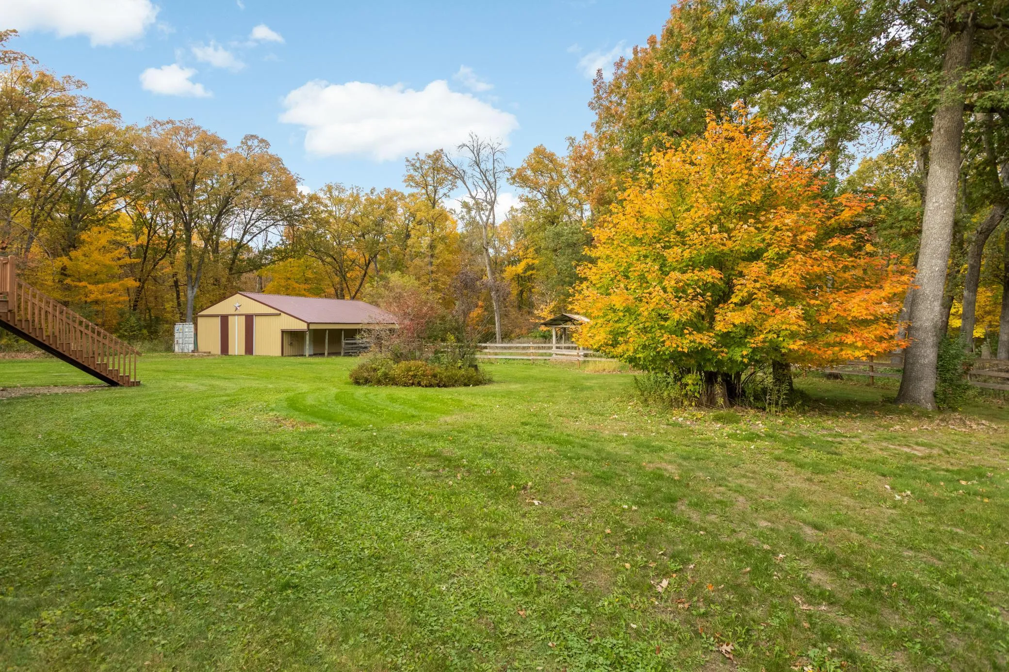 Photo 16 of 6359 301st Ne Avenue