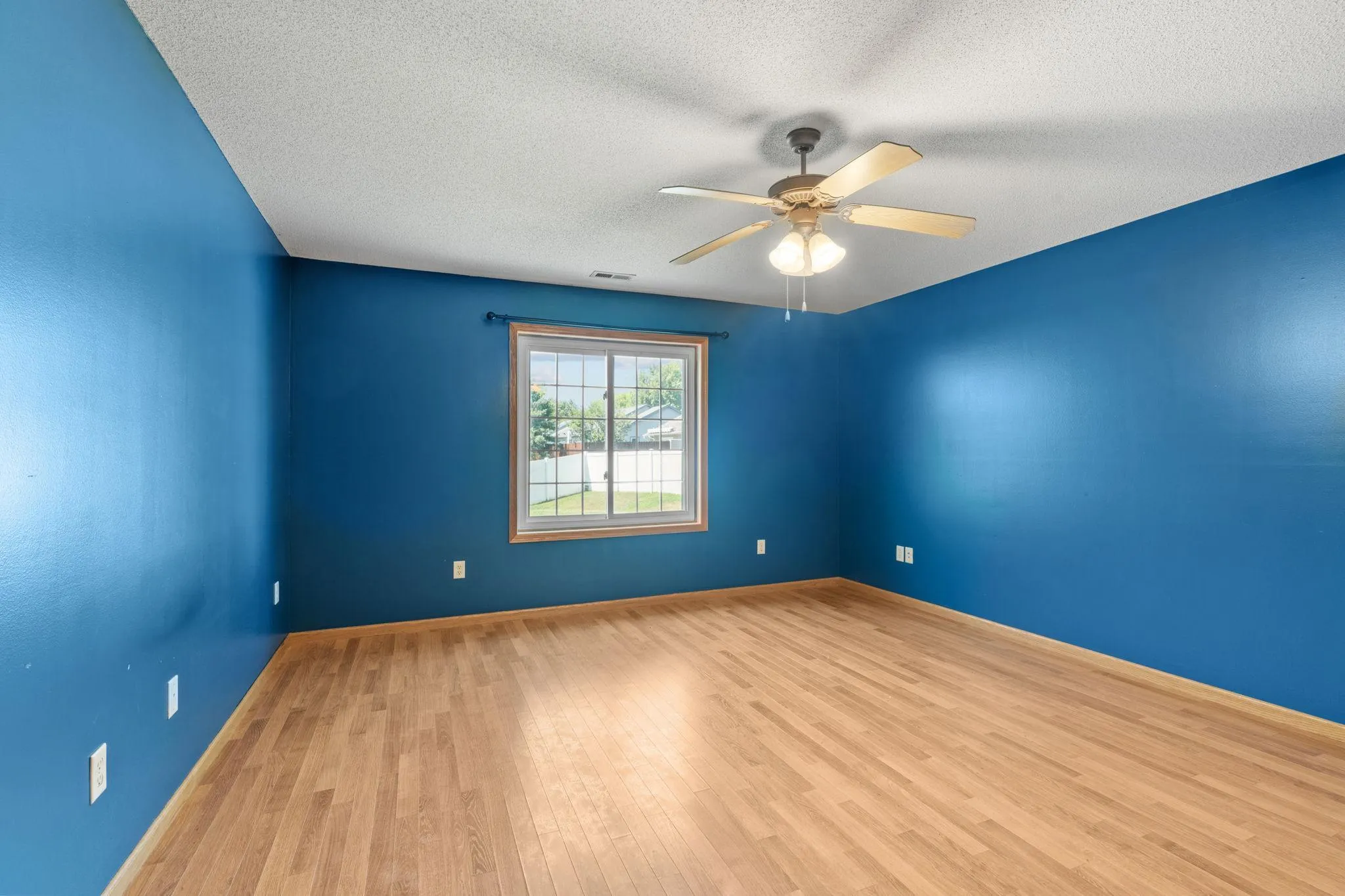 Photo 12 of 535 Meadows Drive