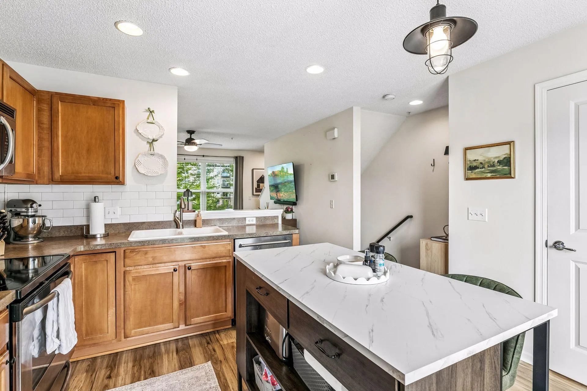 Photo 9 of 3117 Clover Ridge Drive