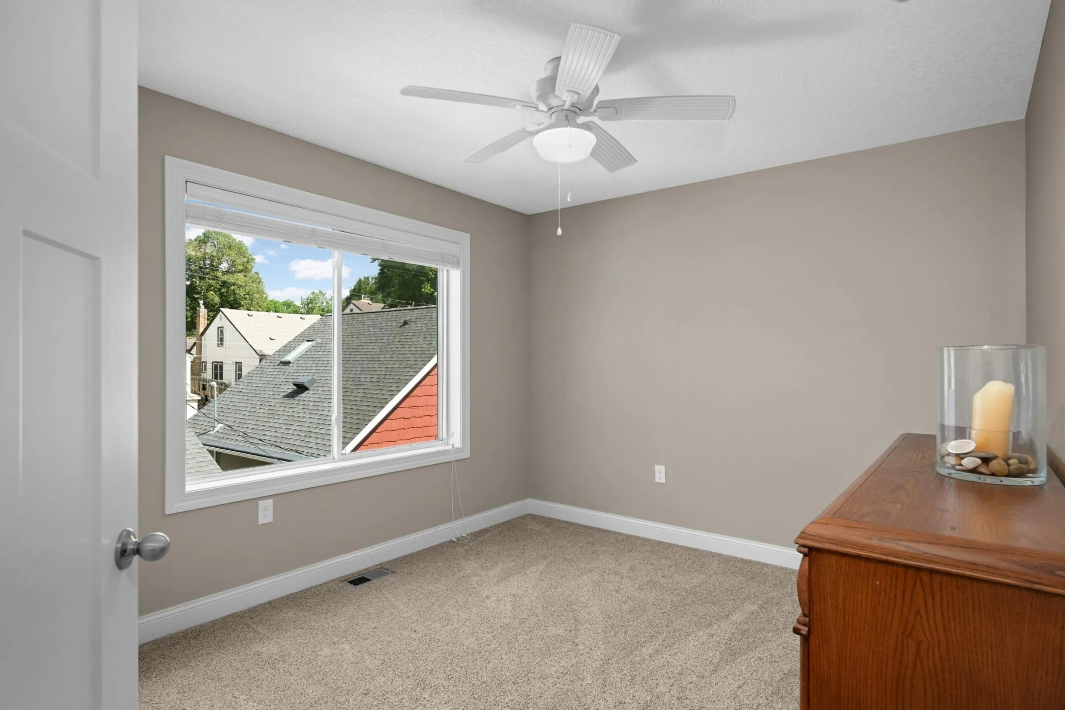 Photo 28 of 1905 Palace Avenue