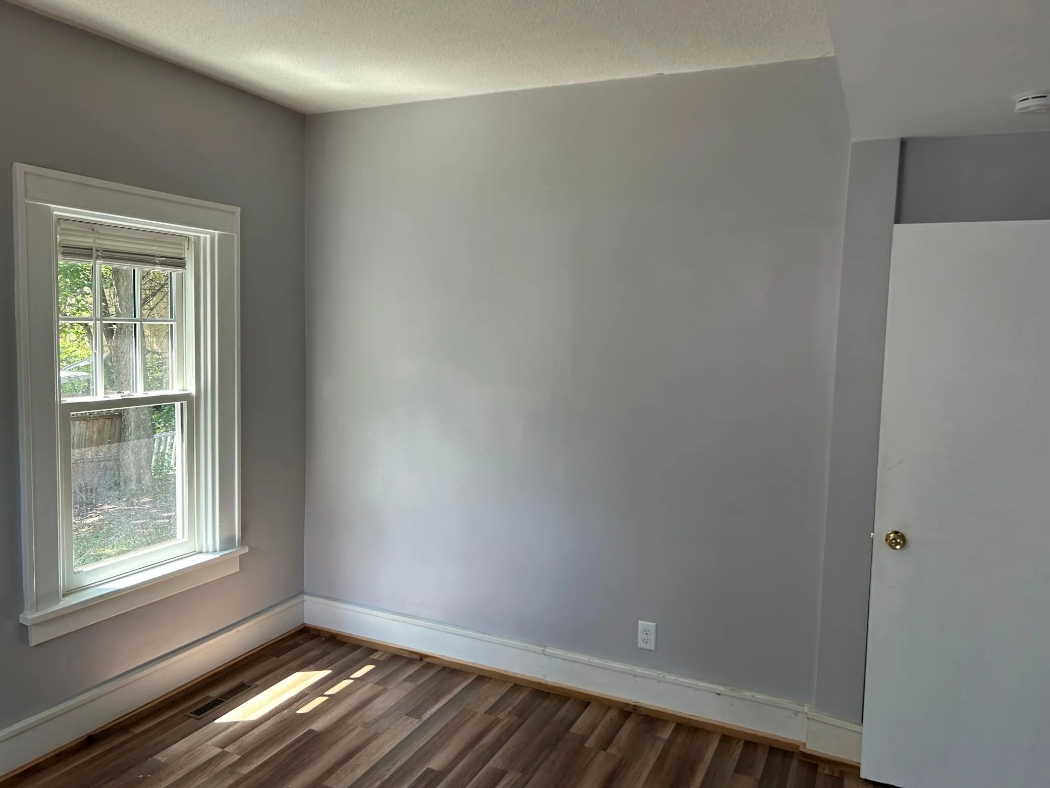 Photo 15 of 403 S 3rd Street