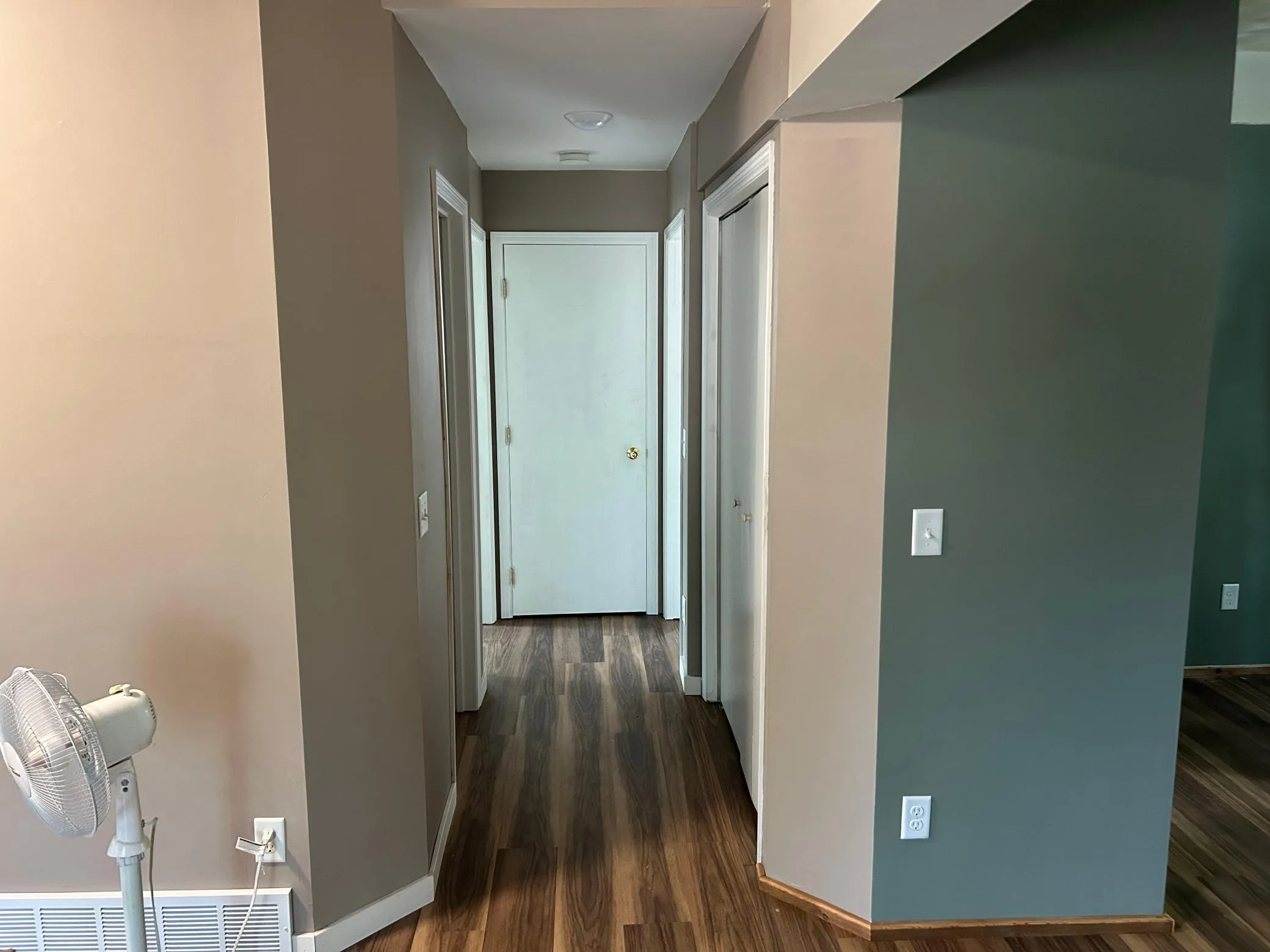 Photo 12 of 403 S 3rd Street