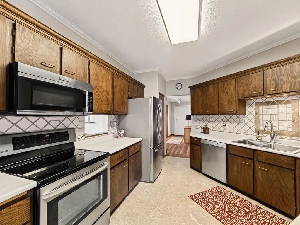 Photo 6 of 121 Washington S Avenue Unit 1917