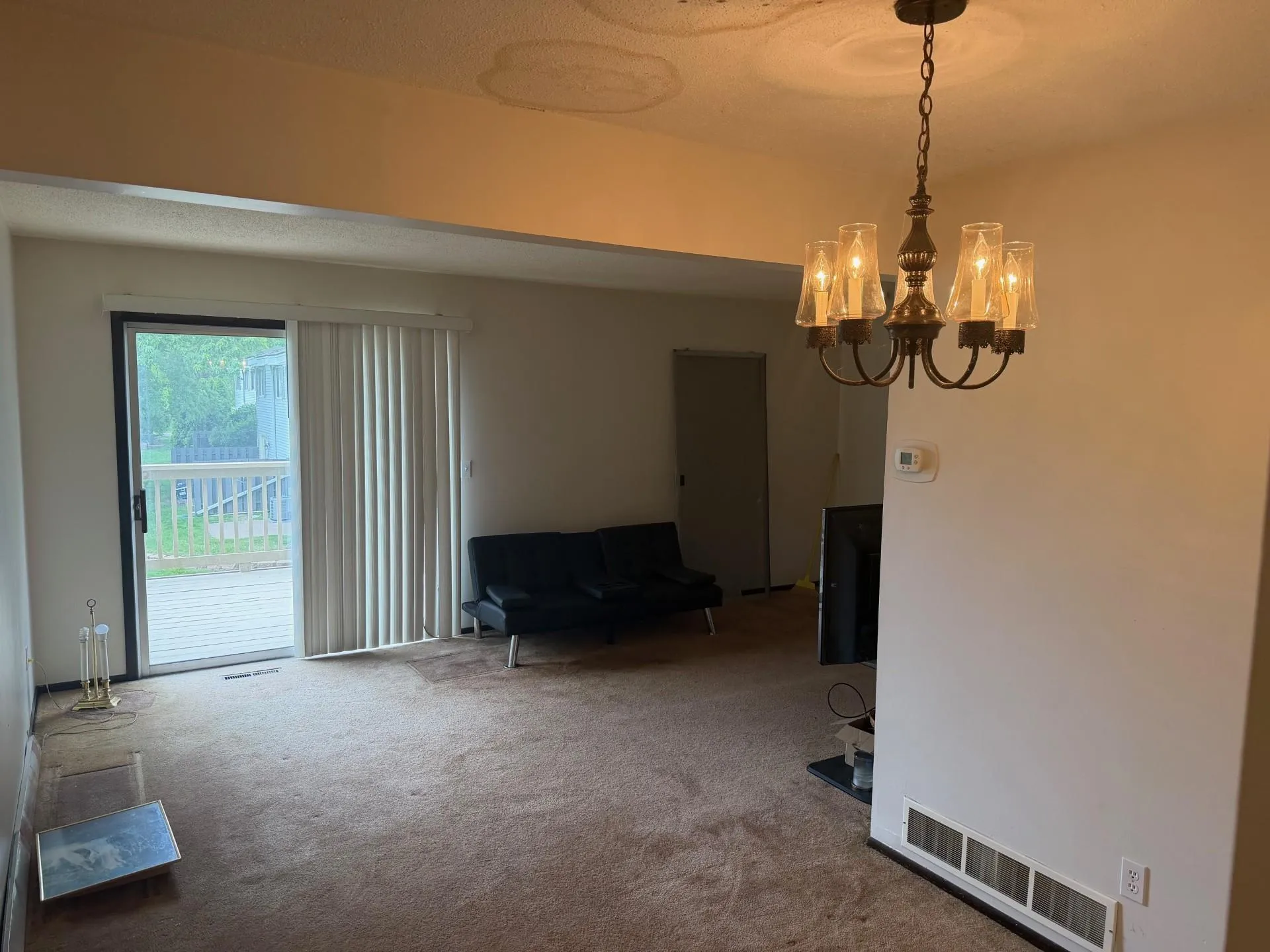 Photo 10 of 409 Dorland Place