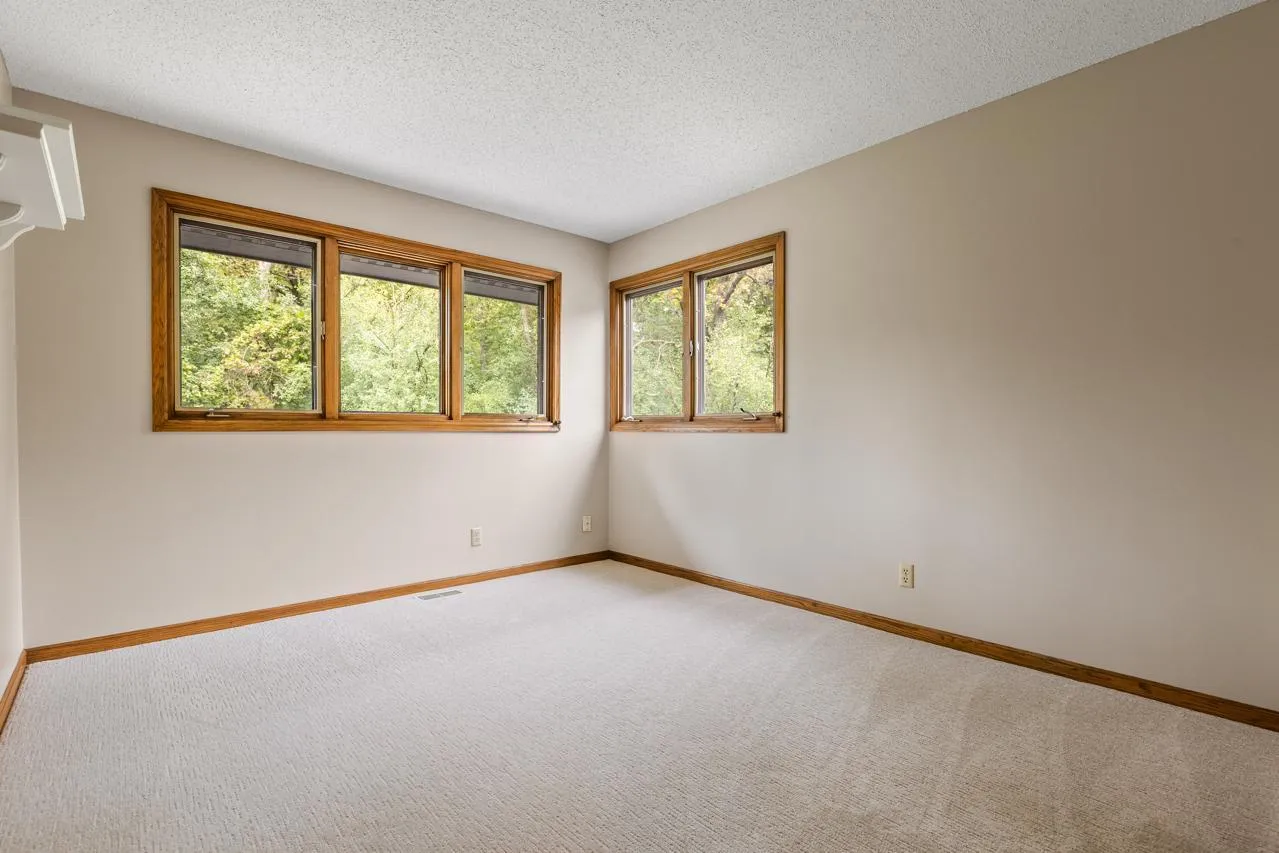 Photo 27 of 3200 Hazelwood W