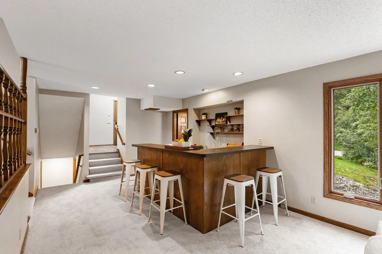 Photo 18 of 3200 Hazelwood W