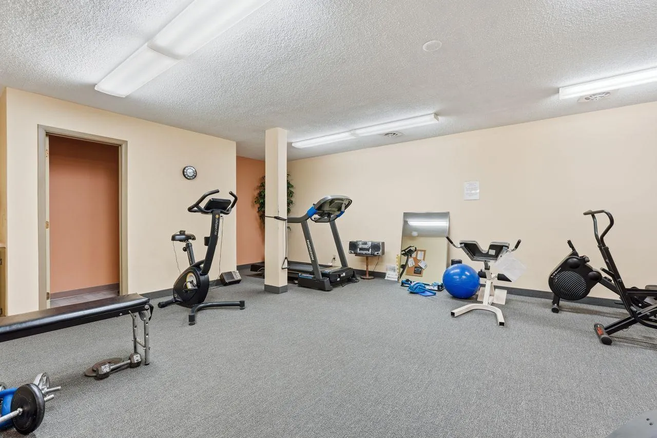 Photo 13 of 4045 Hodgson Road Unit 201
